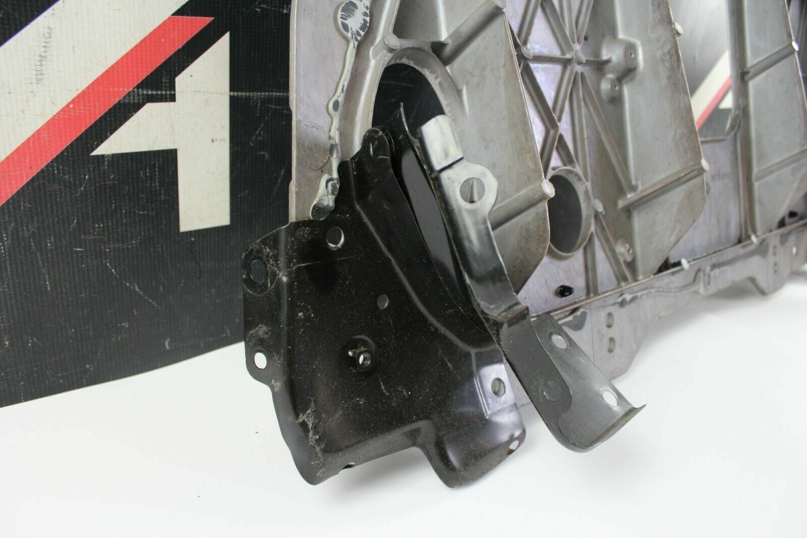 2015 NISSAN R35 GTR DBA REAR SEAT BACK METAL SUPPORT BRACE ASSEMBLY
