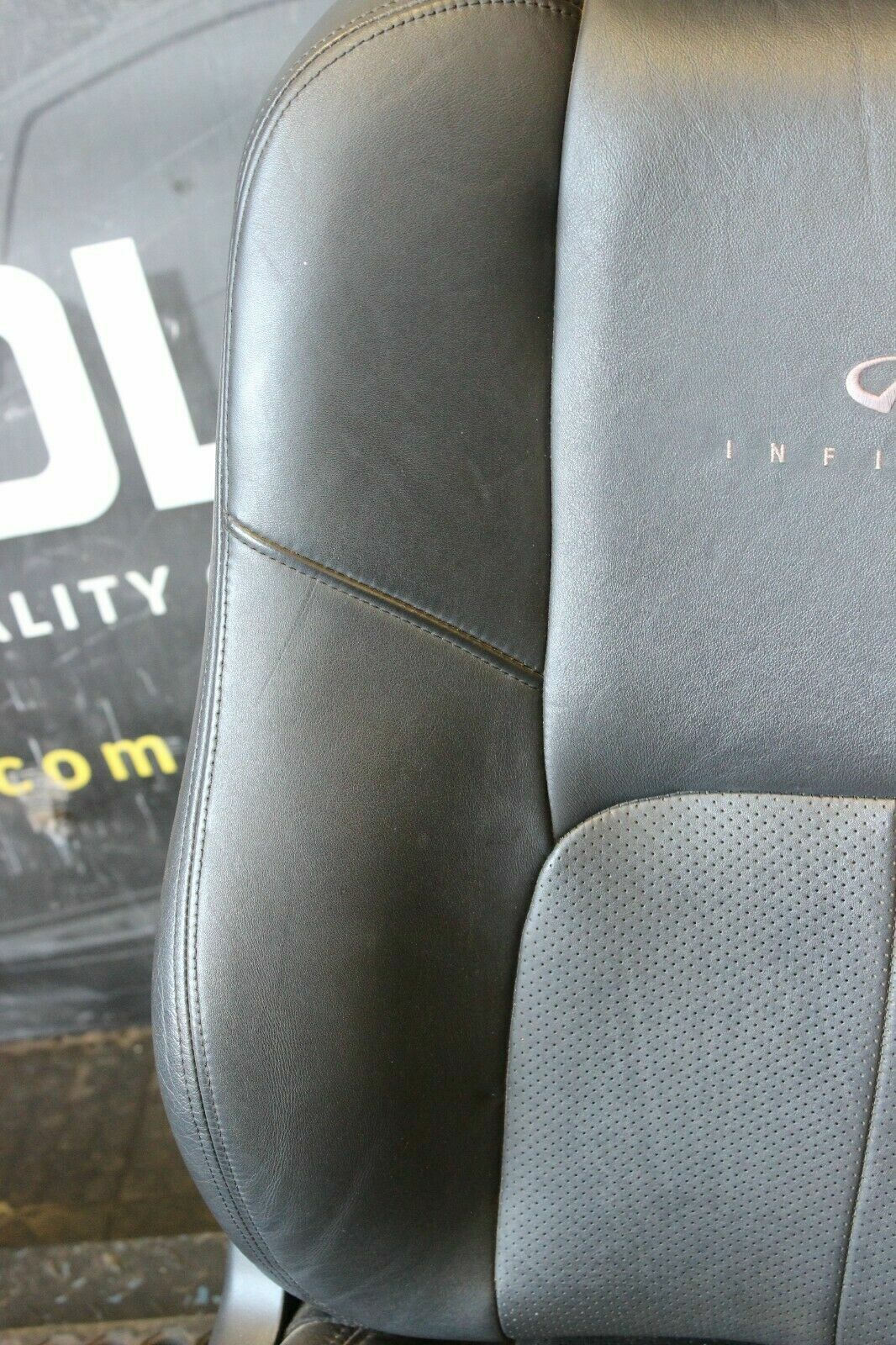 2006 Infiniti G35 Sedan Front Right Passenger Seat Assembly RH OEM Black Leather