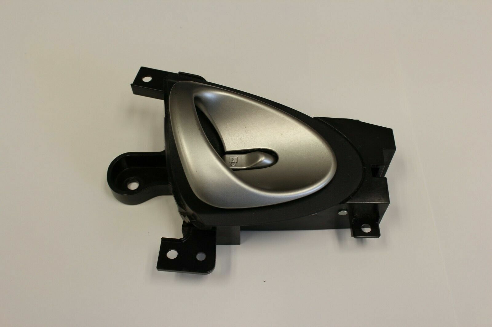 2009-2019 Nissan 370Z Driver side interior door handle LH
