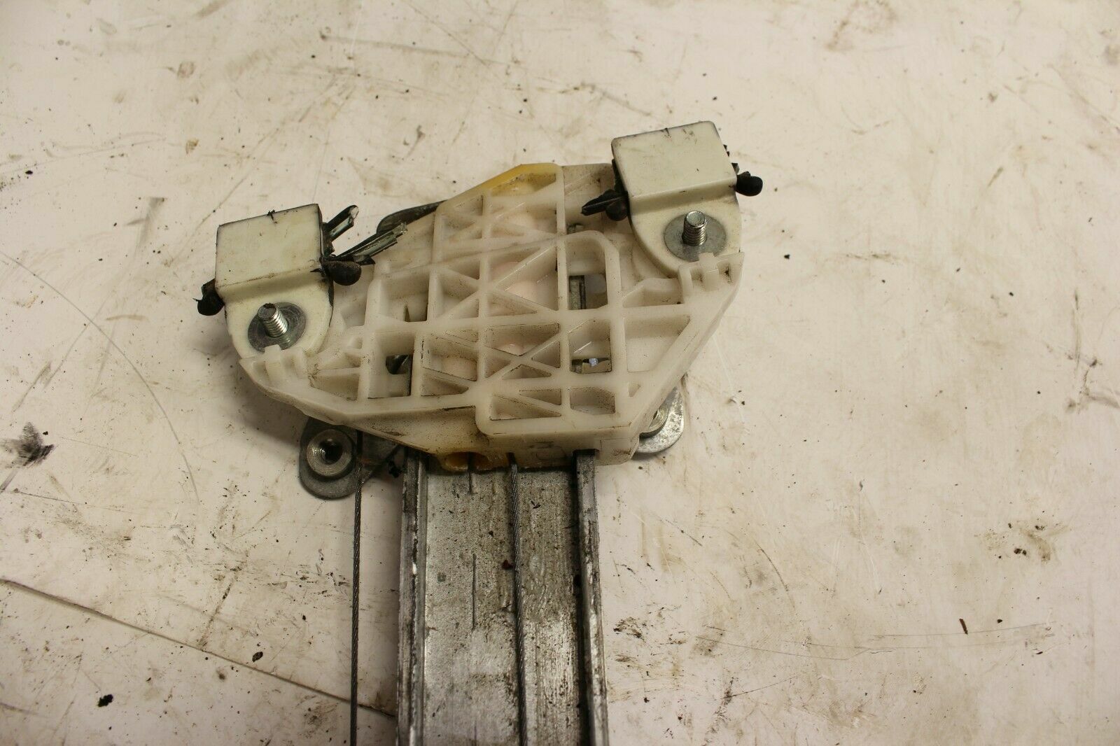 2013 - 2016 Honda Accord Sedan Front Driver Window Regulator Motor T2AFLA