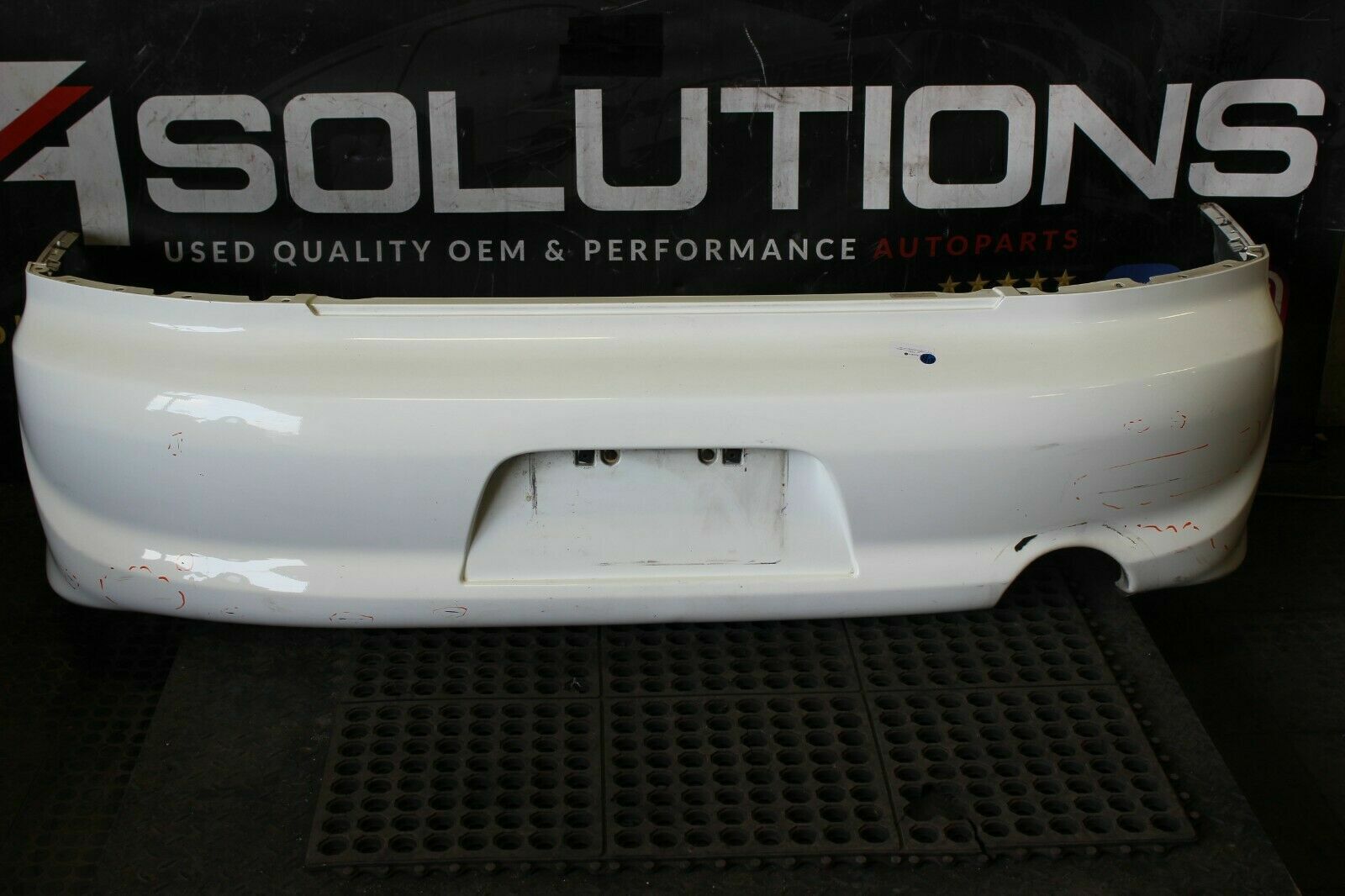 03-05 MITSUBISHI LANCER EVOLUTION 8 OEM REAR BUMPER COVER EVO8