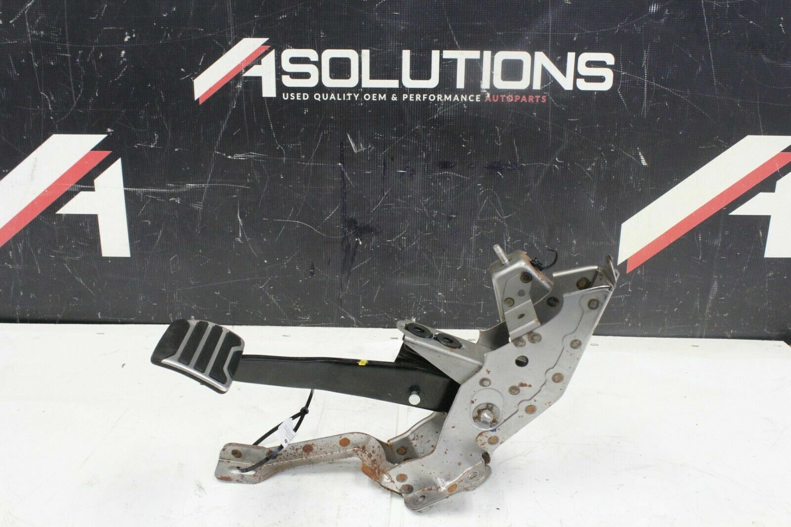 OEM NISSAN GTR R35 AWD OEM BRAKE PEDAL ASSEMBLY VR38 2009