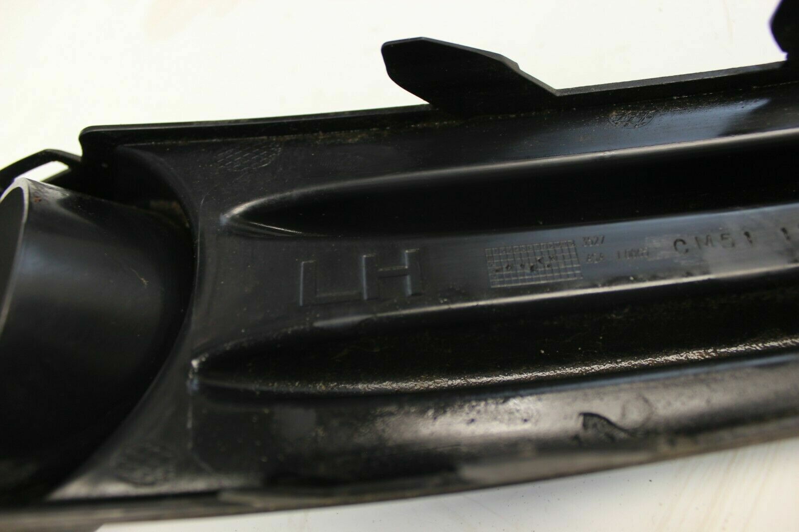2012-2014 FORD FOCUS ST LEFT FOG LIGHT COVER