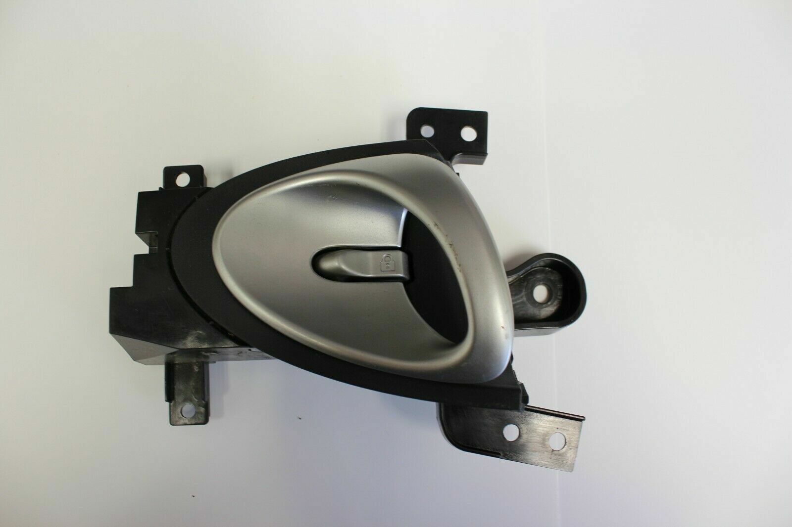 2009-2019 Nissan 370Z Driver side interior door handle LH