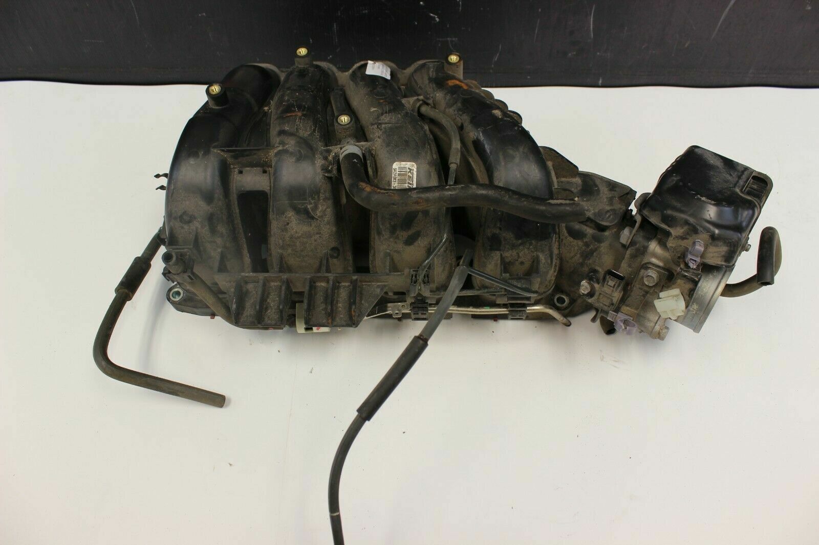 2013-2017 HONDA  ACCORD 2.4L INTAKE MANIFOLD OEM USED WITH THROTTLE BODY