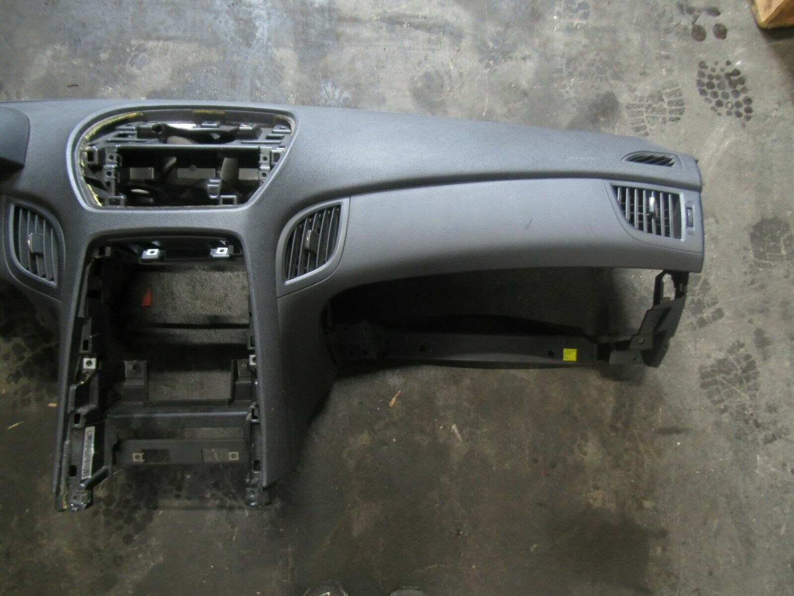 2011 Hyundai Genesis Dashboard Panel Dash Dash Board OEM