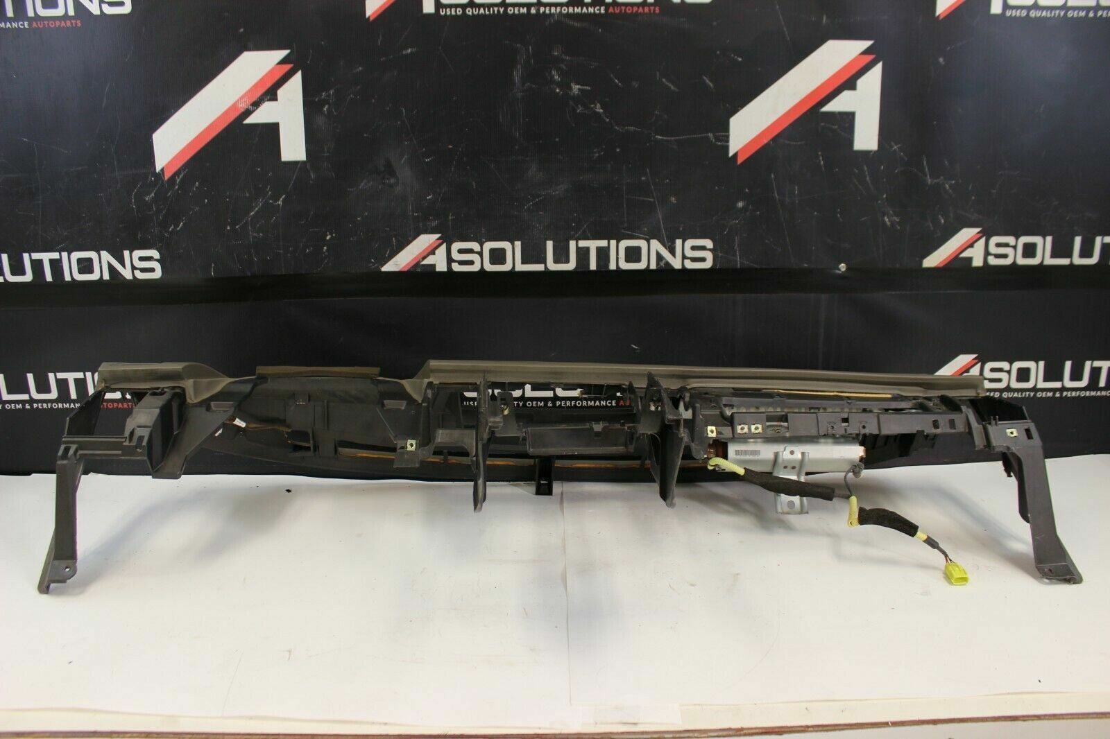 03-04 Infiniti G35 Coupe OEM Tan Front Dashboard Assembly