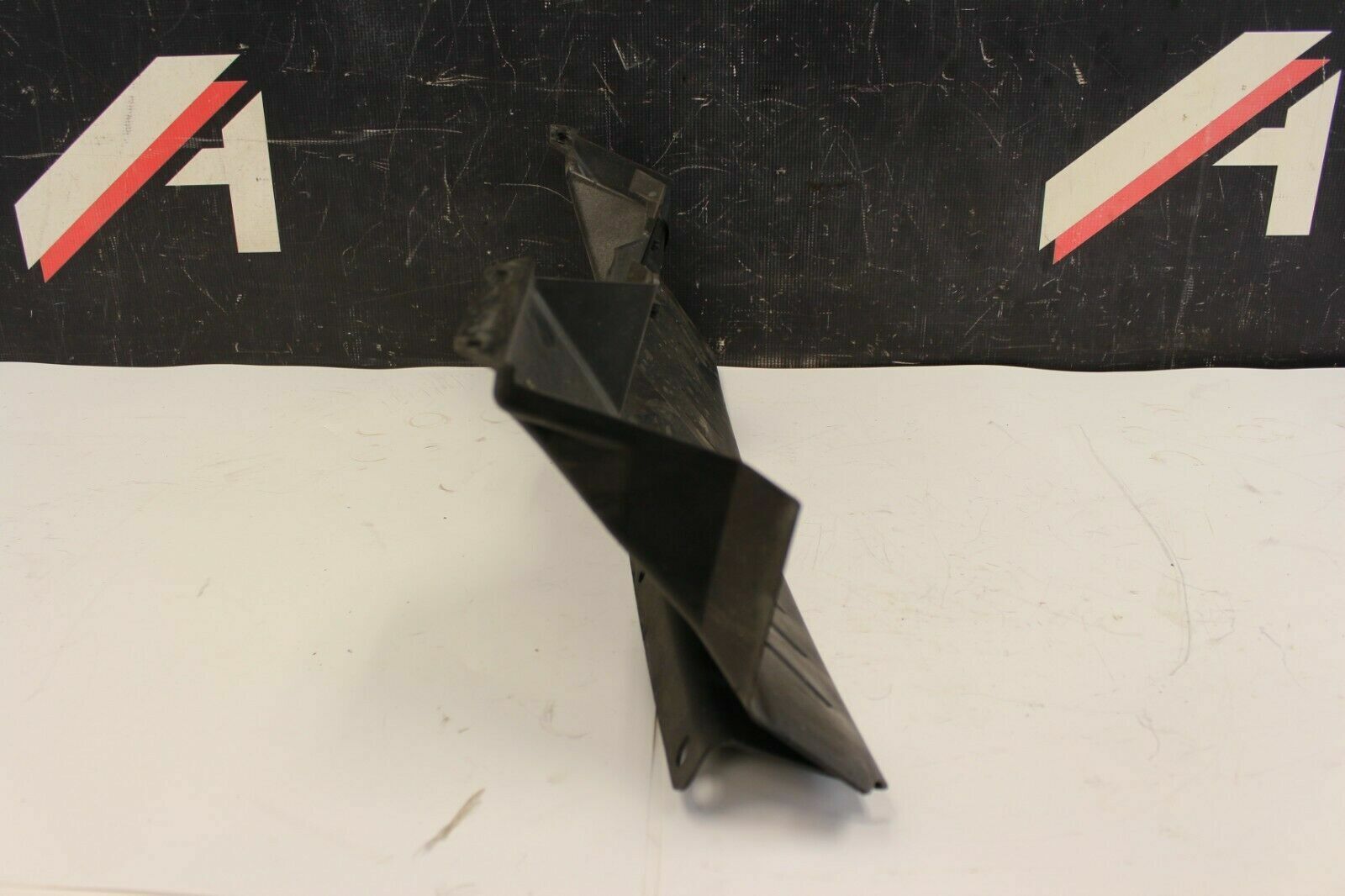 2000-2009 Honda S2000 Radiator Air Plate Guide Cover Trim