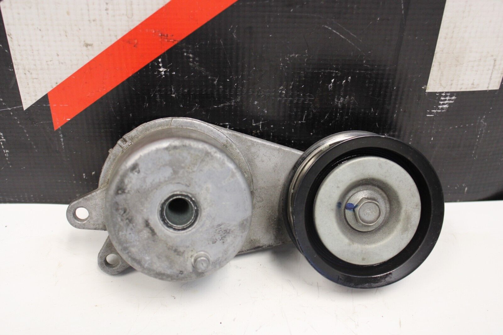 2010 Nissan GT-R R35 VR38DETT Idler Tensioner Pulley GTR OM