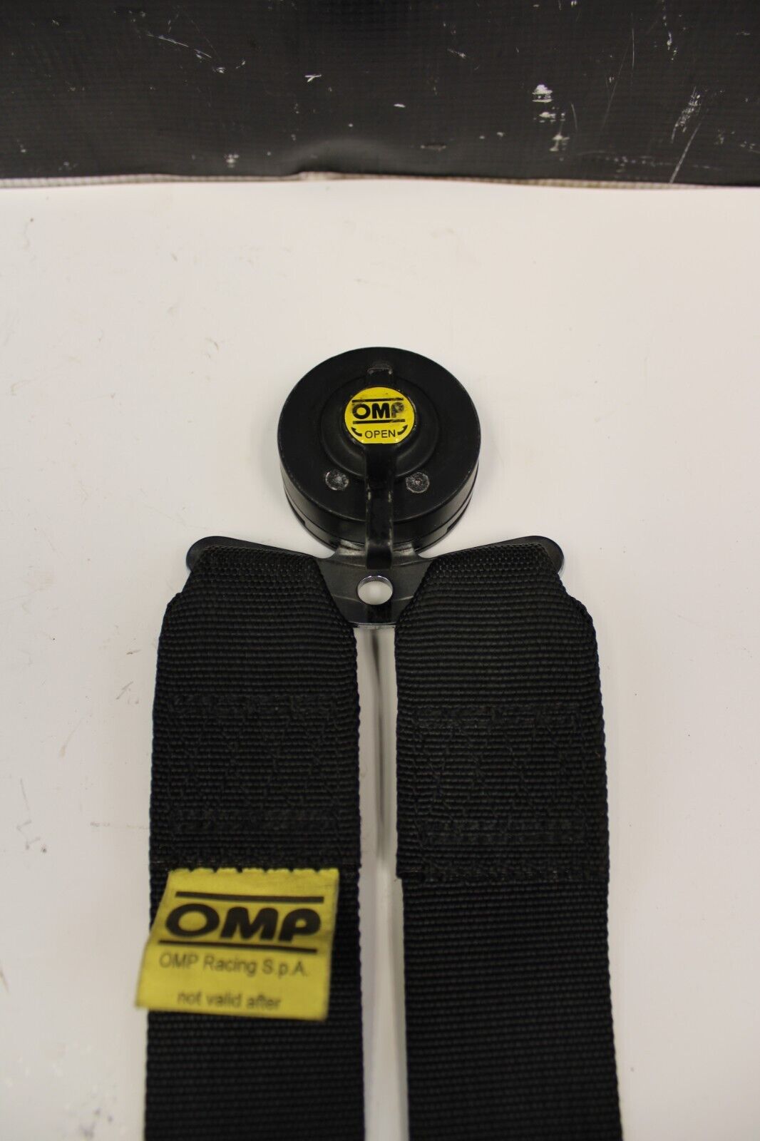 OMP Italy Saloon Endurance 6-point Safety Belts black Expired 2021