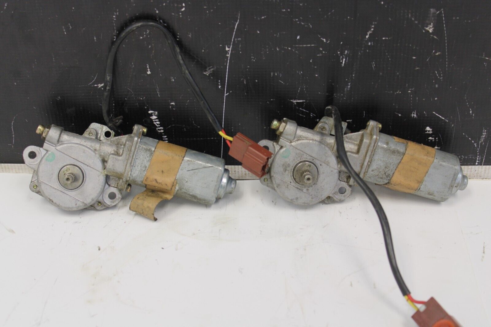 2000-2009 Honda S2000 LH + RH Side Convertible Top Motor Set OEM