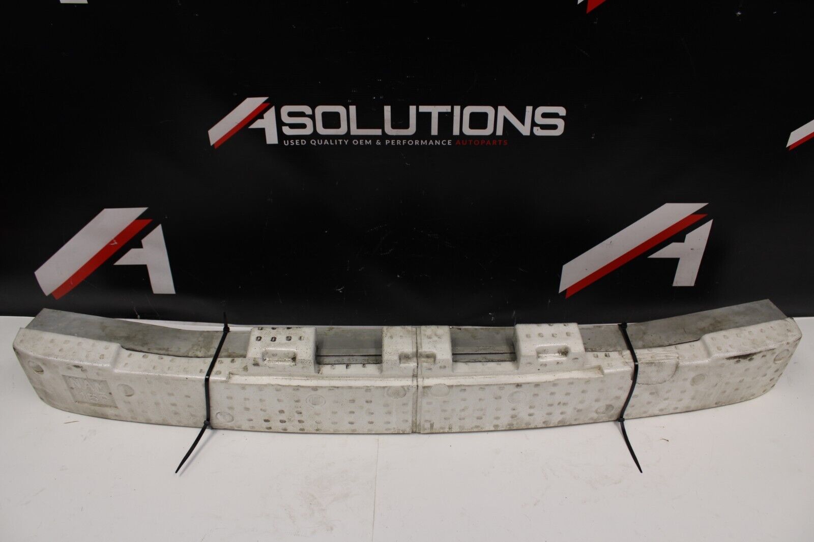 2006 Nissan 350Z Convertible Roadster Rear Foam Crash Bar OEM Z33