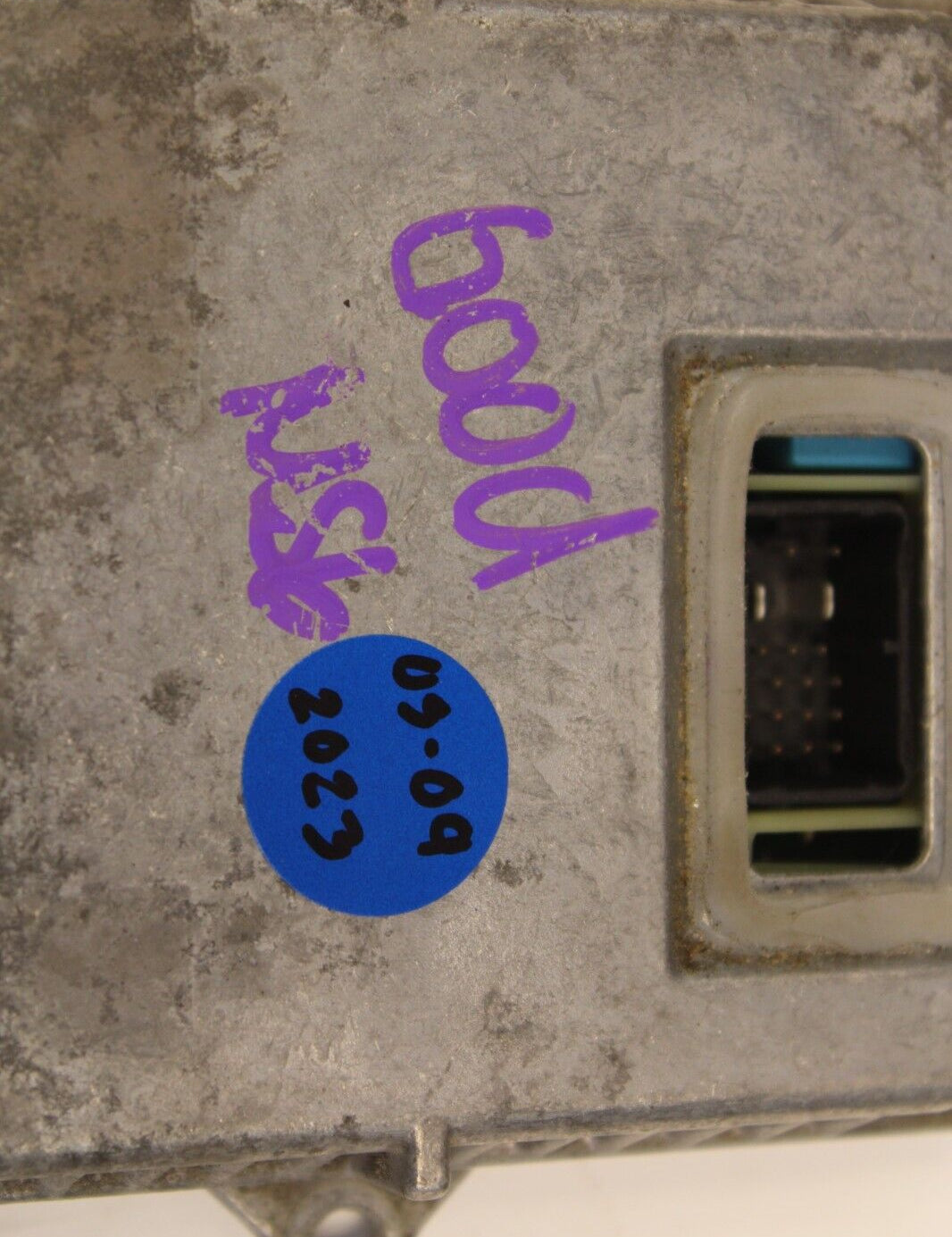 57_09af93e3-1646-4f0e-81cc-9be7890c99da.jpg
