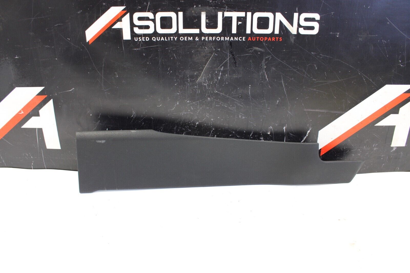 NISSAN R35 GTR LOWER RH PASSENGER SIDE CONSOLE PANEL TRIM COVER 68134JF10A