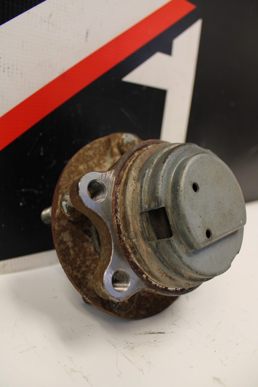 2009-2013 NISSAN 370Z NISMO FRONT WHEEL BEARING HUB OEM
