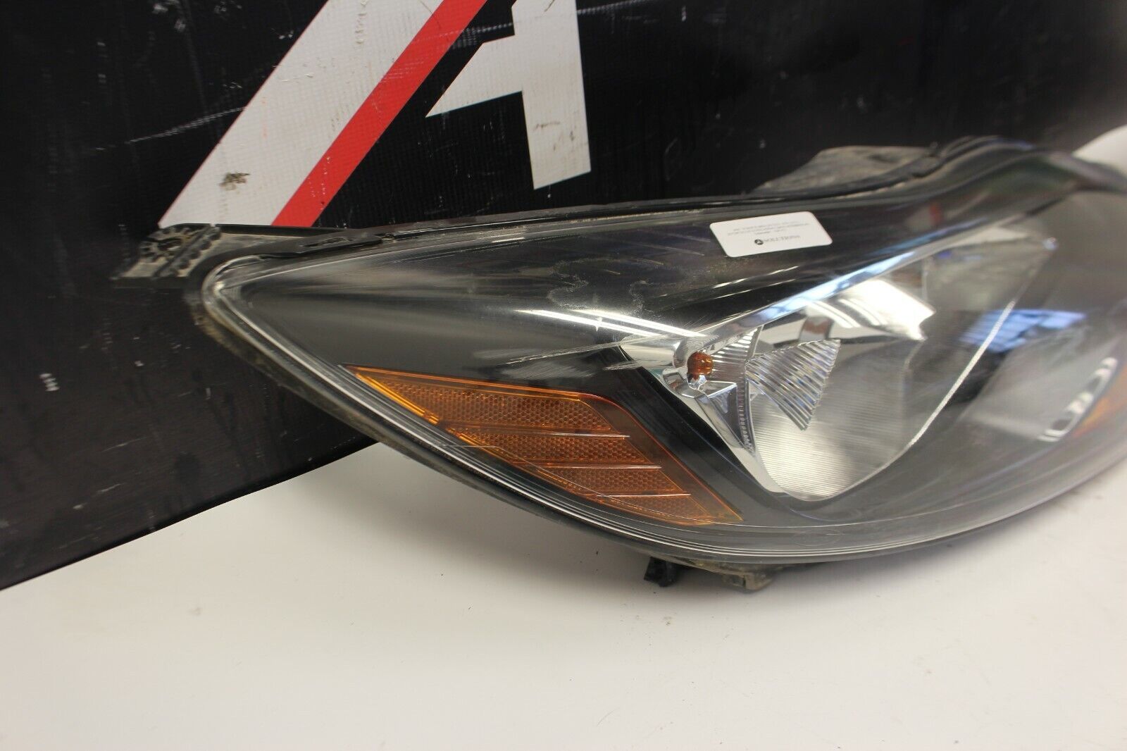 12-14 Ford Focus Titanium ST Driver+Passenger Halogen OEM Black Headlight