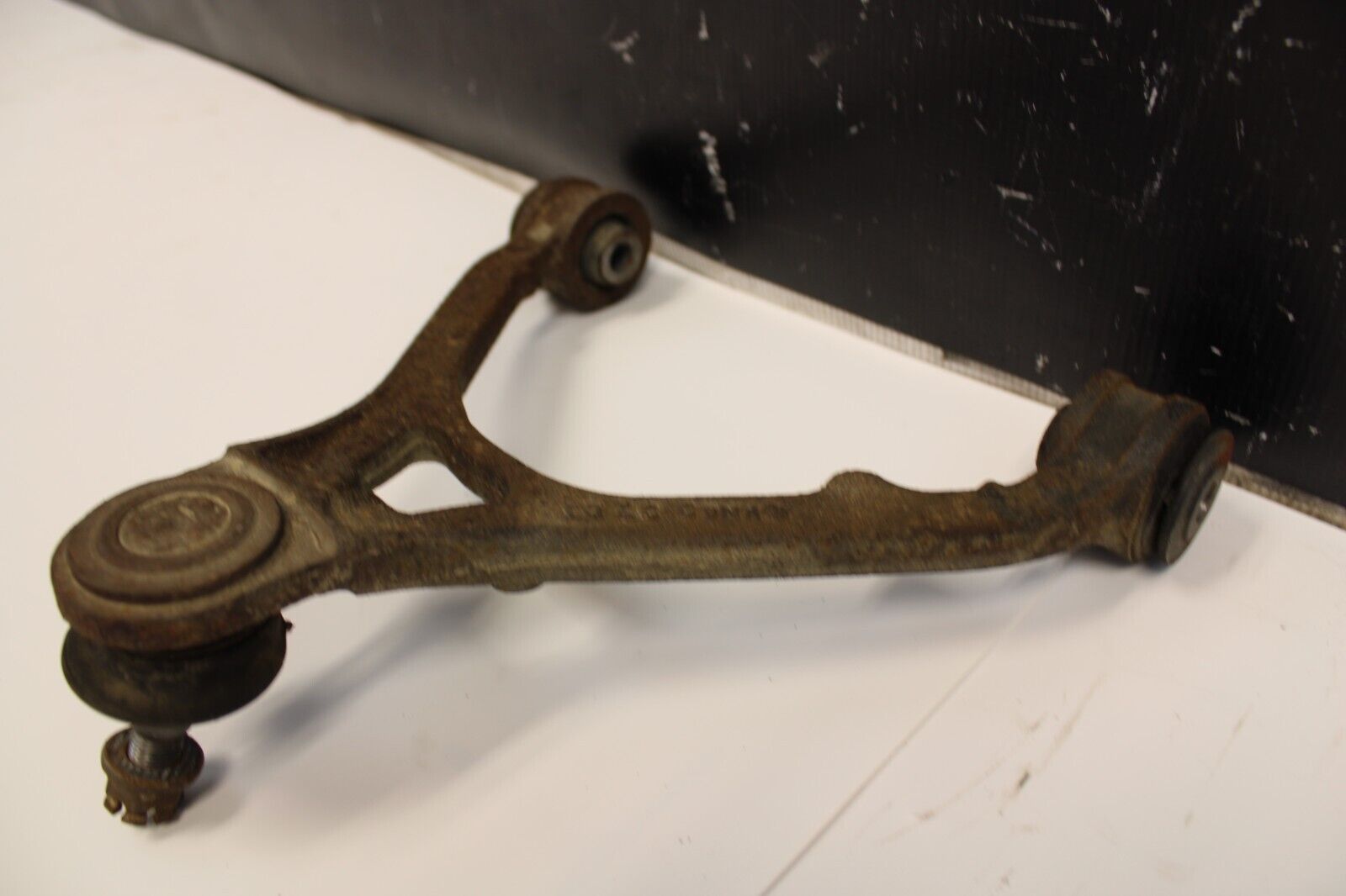 2000-2009 HONDA S2000 OEM USED FRONT PASSENGER SIDE UPPER CONTROL ARM