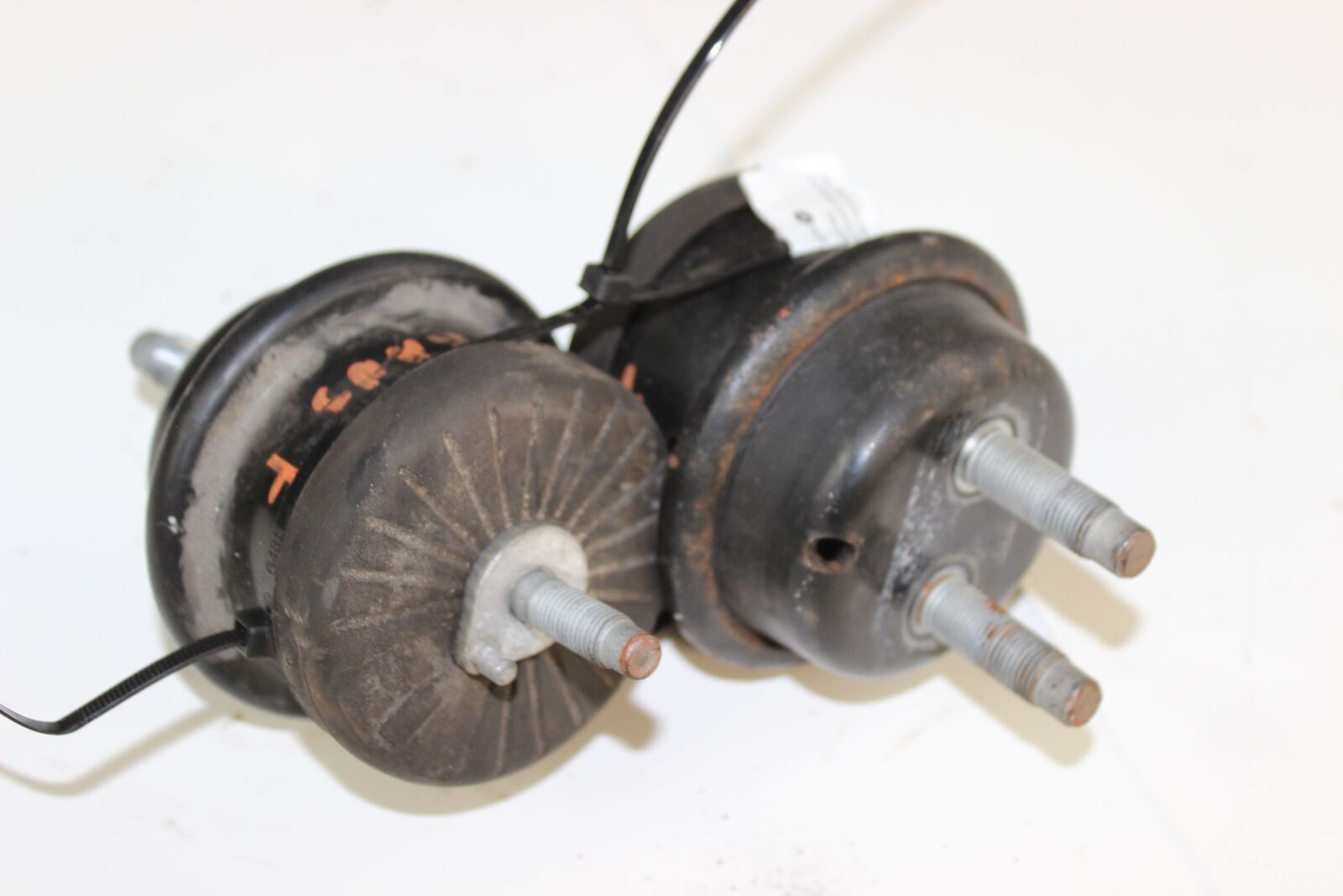 2015 Nissan GTR R35 Front Transmission Mounts OM