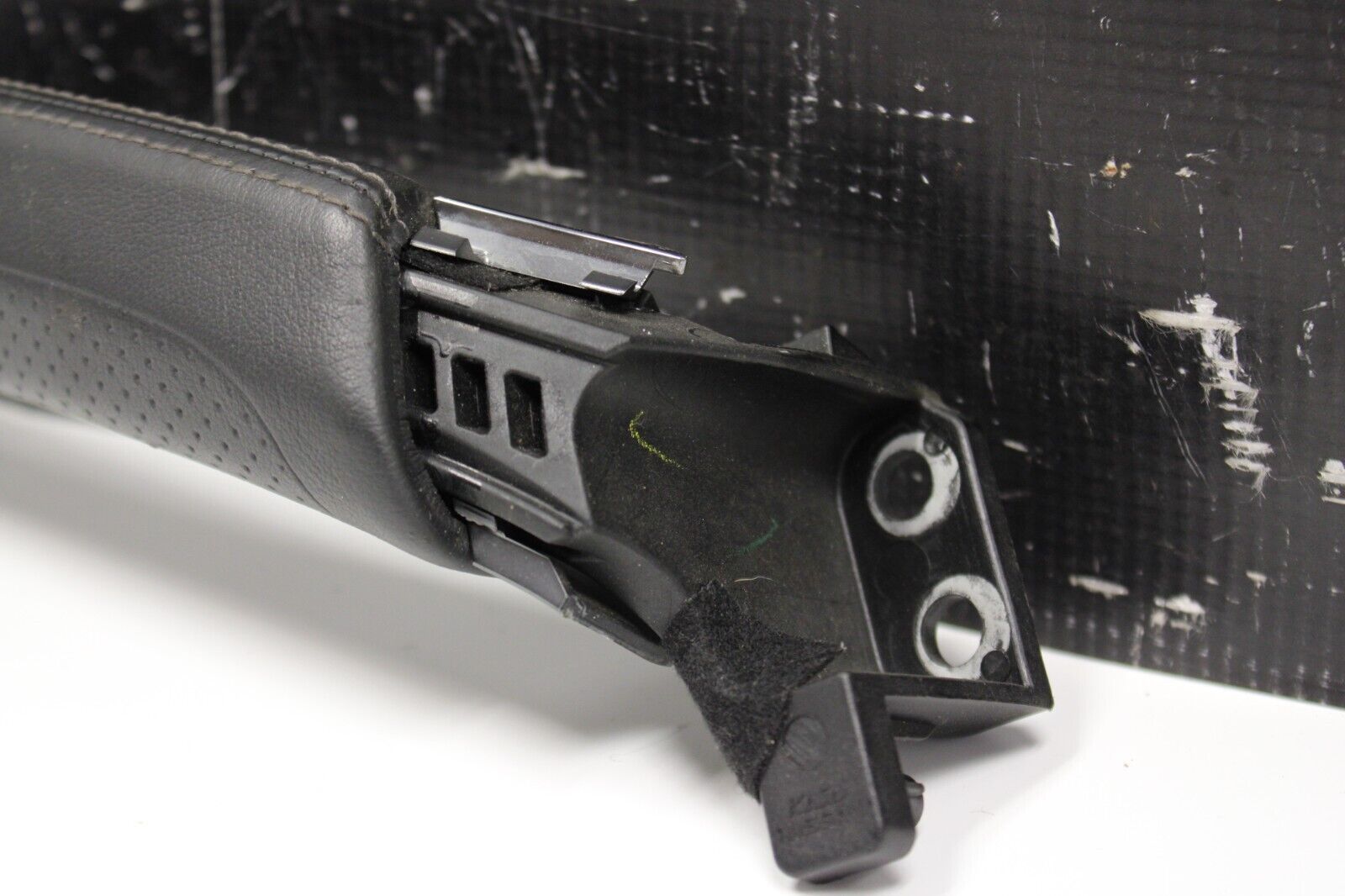 2009-2010 Nissan GT-R Driver Left LH Interior Panel Grab Handle 80989JF00A