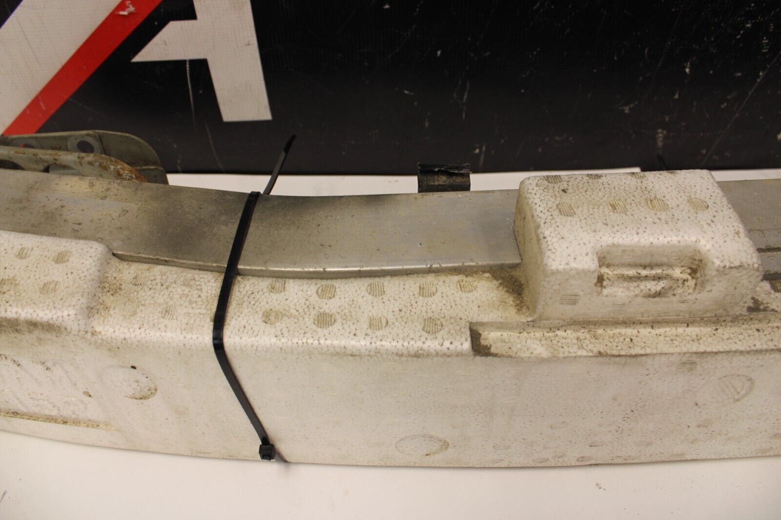 2004 Nissan 350Z Coupe Rear Crash Reinforcement Bar OEM Z33