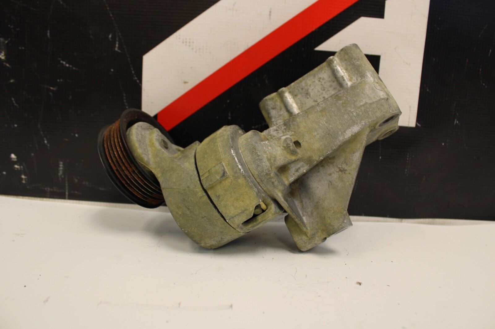2001 HONDA S2000 AP1 OEM ENGINE IDLER PULLEY TENSIONER