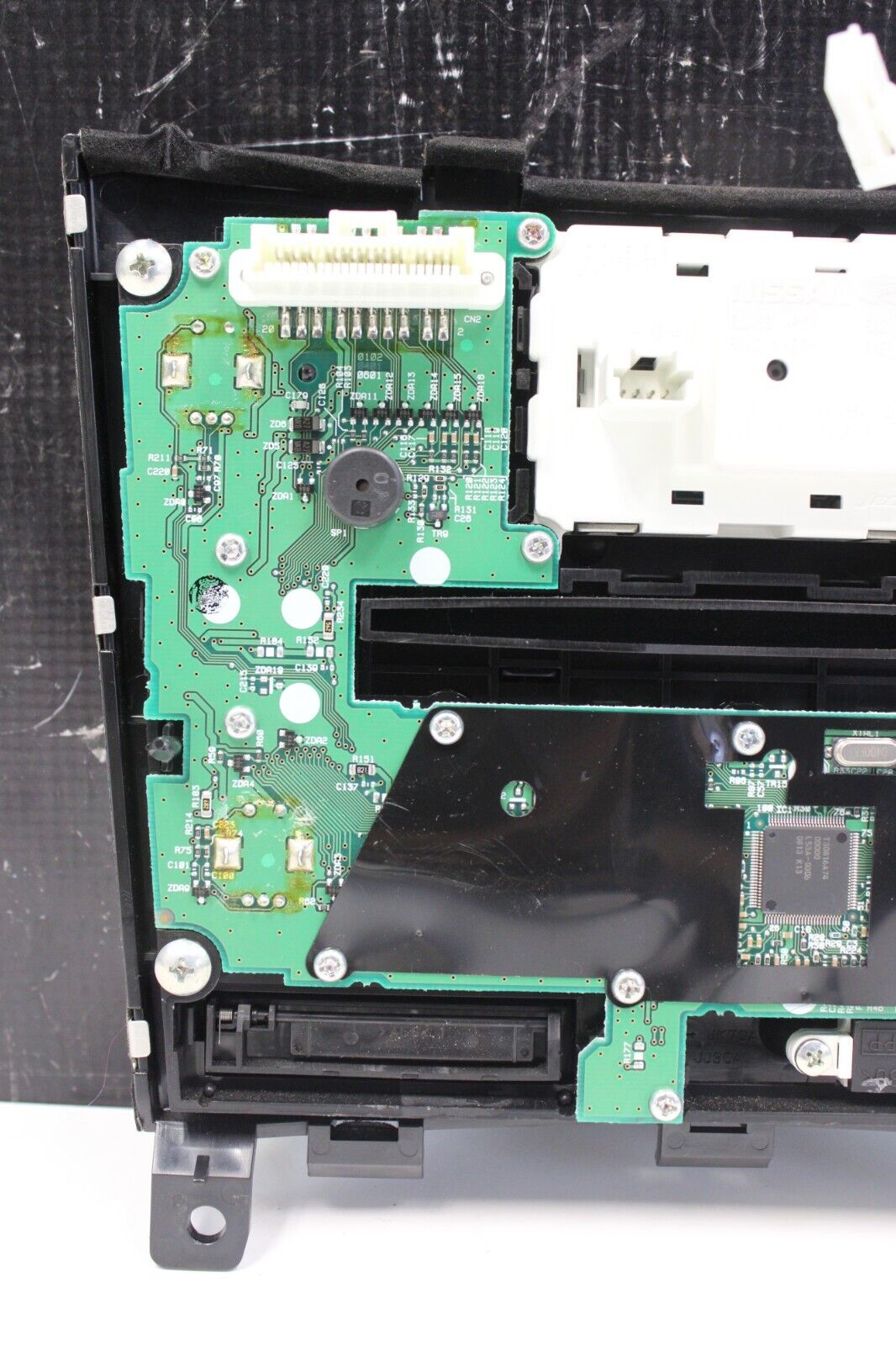 2009 INFINITI G37 COUPE RADIO FACE PLATE OEM