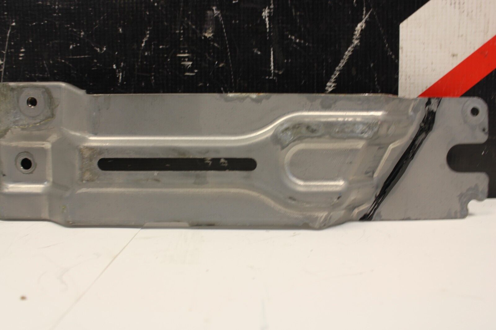 09-14 NISSAN GTR R35 OEM DRIVERS LEFT LH LOWER INNER DOOR BRACE BRACKET 2010