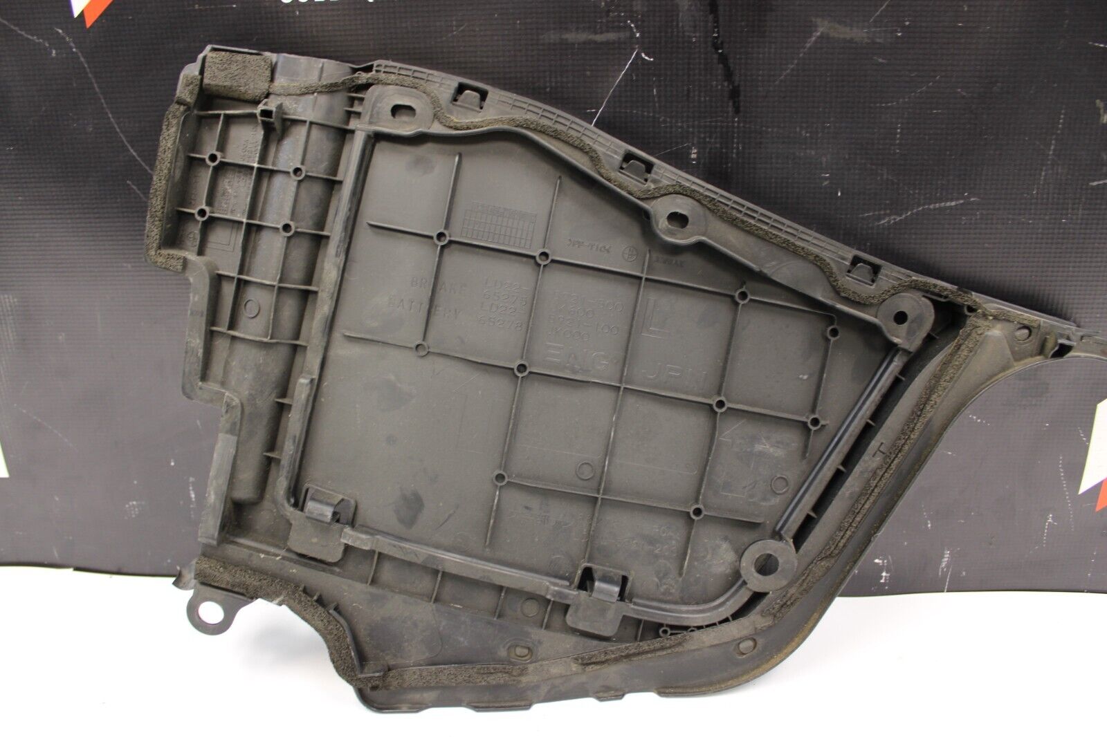 2012 Infiniti G37 Brake Fluid Cover Bezel OEM LH DRIVER