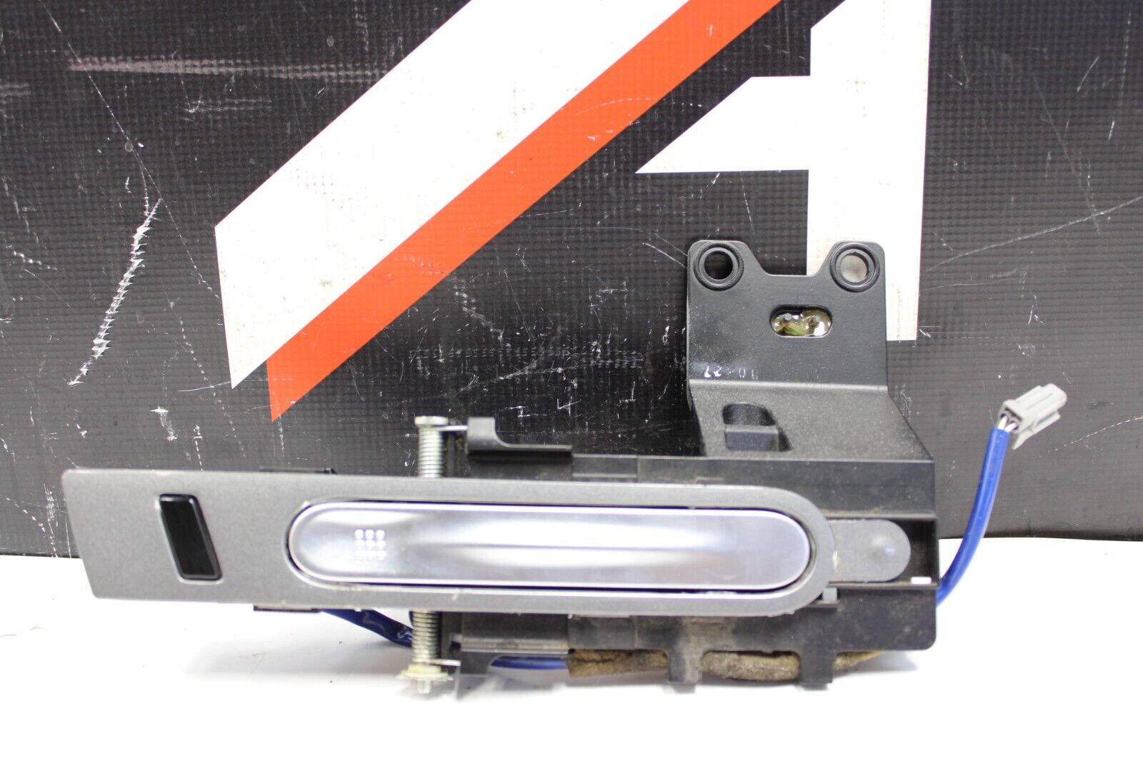 2009 Nissan GTR R35 RH Right Passenger Side Exterior Door Handle W Trim GT-R OEM