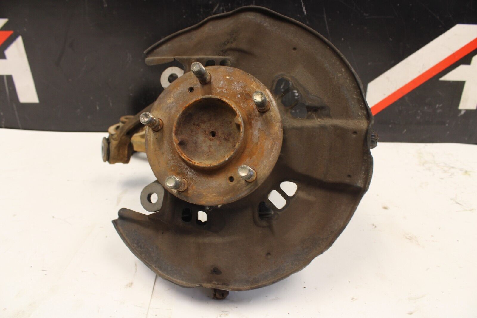 2000-2009 HONDA S2000 AP1 AP2 OEM FRONT RH PASSENGER KNUCKLE SPINDLE KNEE ASSY