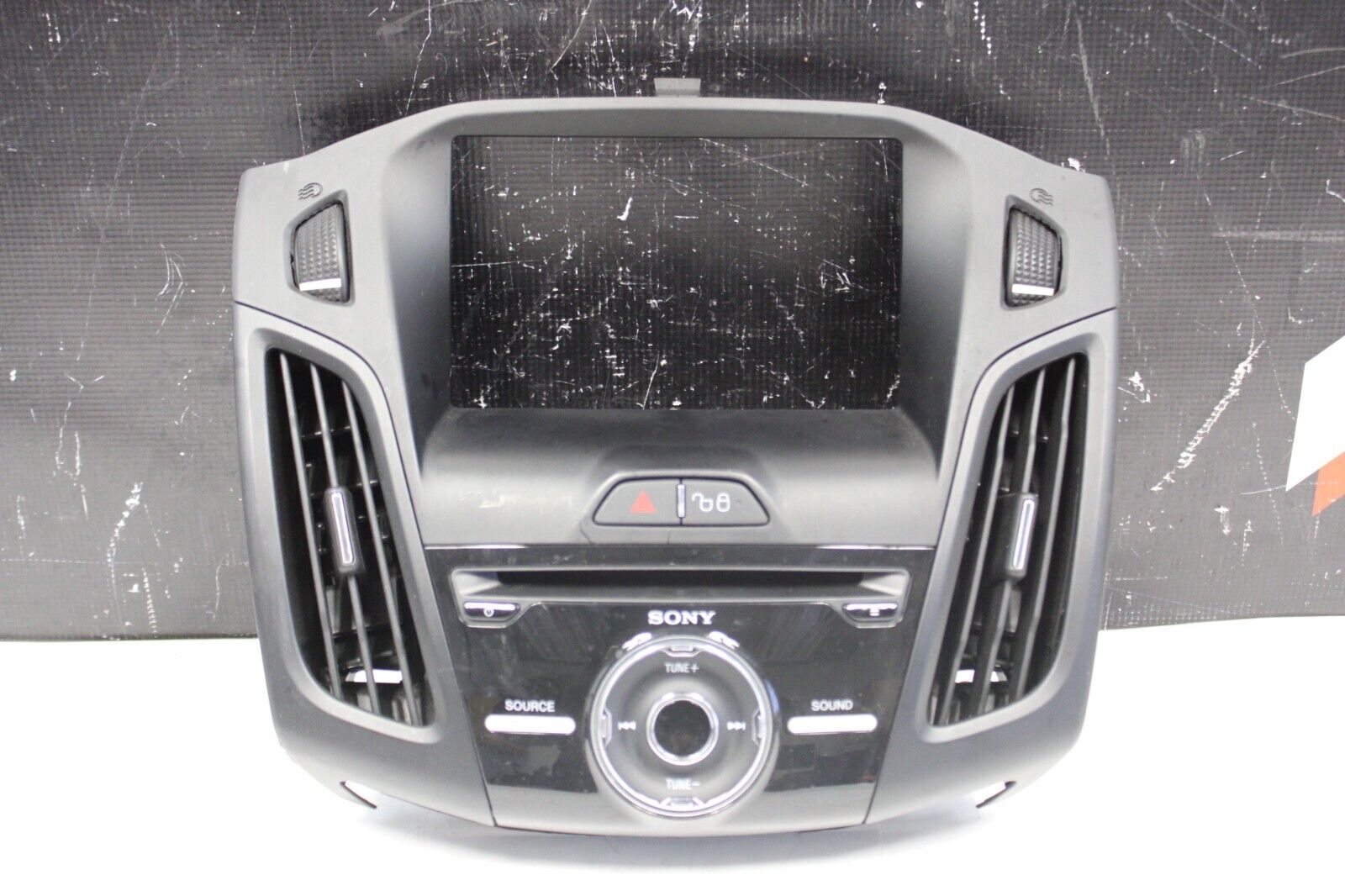 2013 Ford Focus ST RADIO A/C HEATER CLIMATE CONTROL BEZEL TRIM