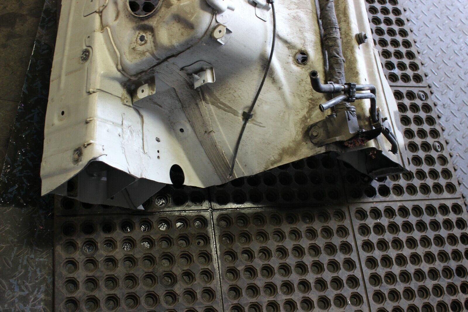 2009-2012 HYUNDAI GENESIS Coupe OEM LEFT DRIVER FRAME RAIL APRON ASSEMBLY