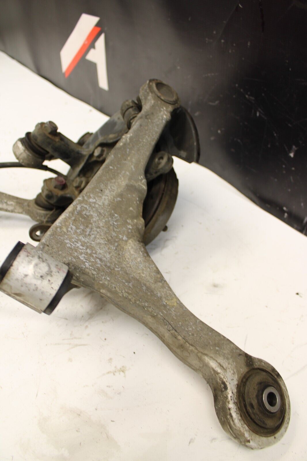 08-15 Mitsubishi Evo X Rear Right Knee Control Spindle Knuckle Pass Complete
