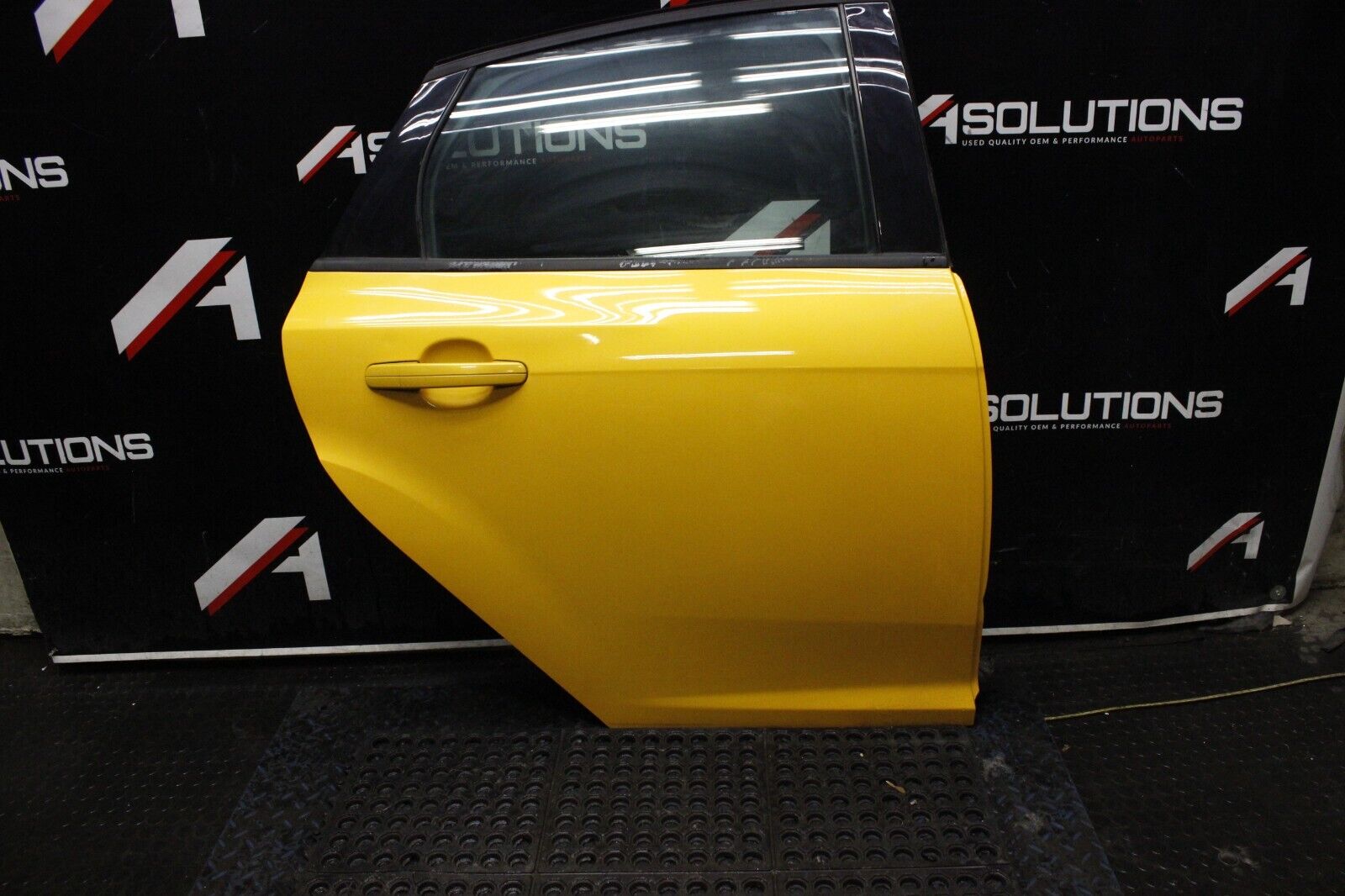 2012-2017 Ford Focus ST 2.0 Ecoboost OEM Rear Passenger Side Door Hatchback