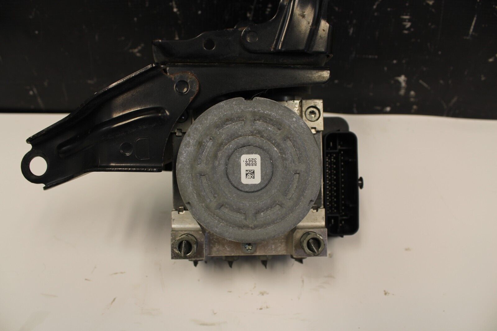 2018 Subaru WRX STI ABS Anti-lock Brake Pump OEM