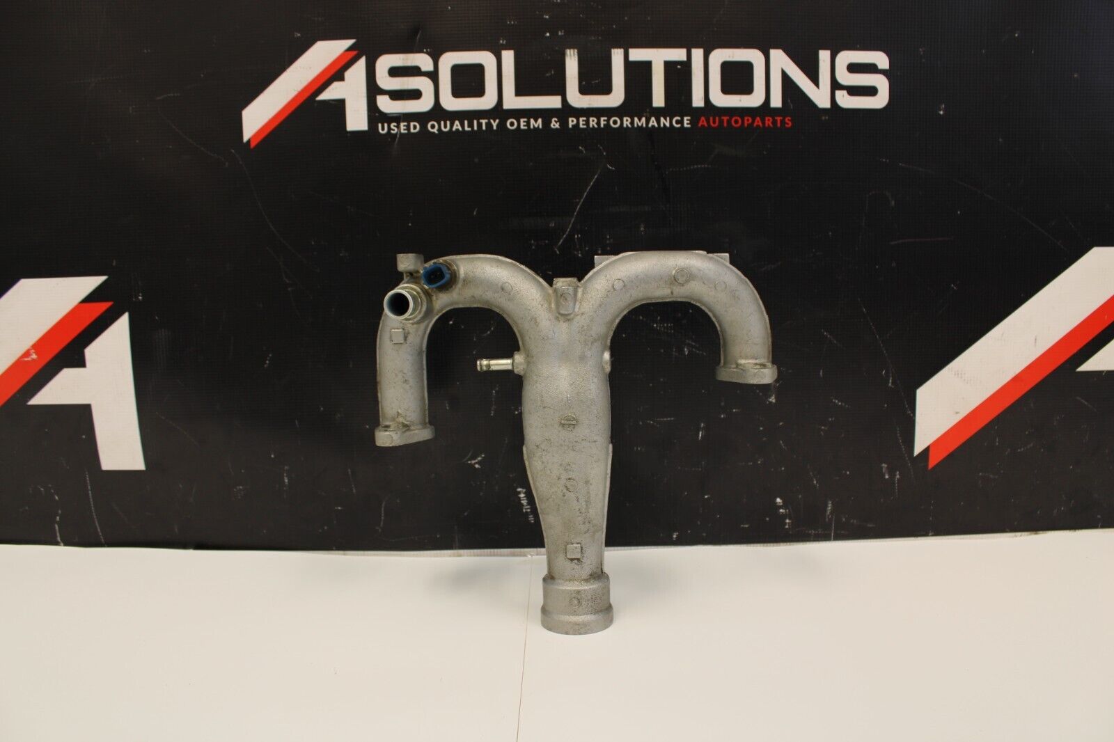 2010 NISSAN GT-R R35 VR38 3.8L AWD OEM ENGINE COOLANT WATER OUTLET