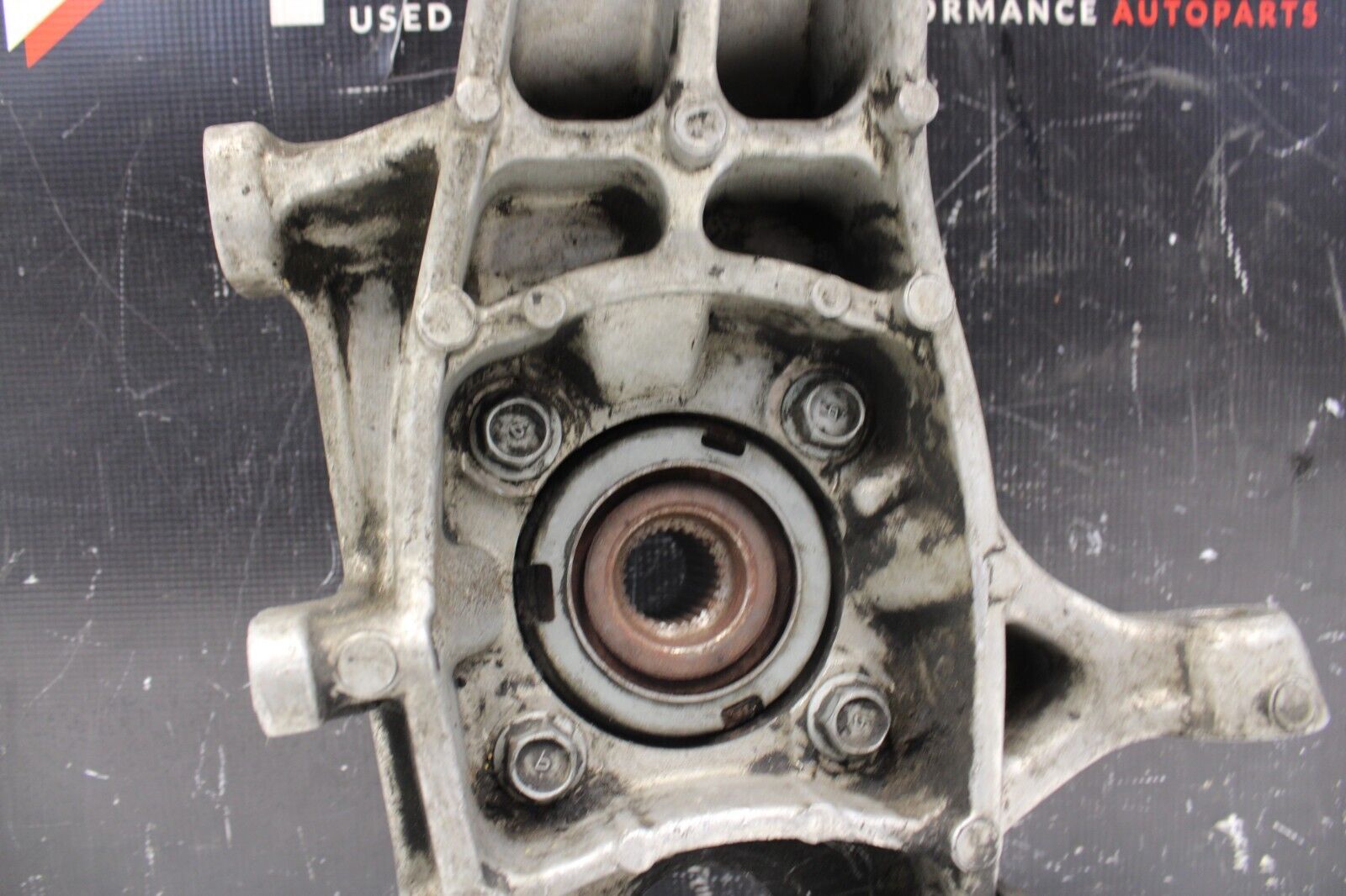 2010 Nissan GT-R R35 Front RH Right Side Knuckle Spindle Arm Knee Assembly OEM