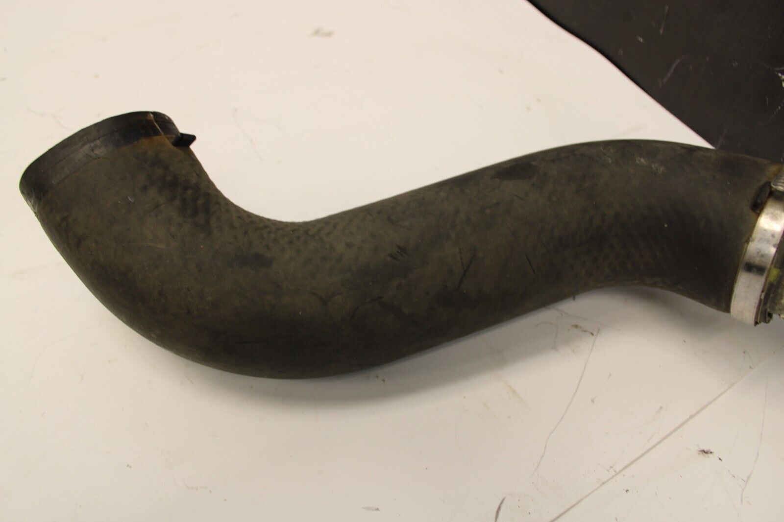 2010 NISSAN R35 GTR LH DRIVER TURBO INTERCOOLER CHARGE PIPE HOSE