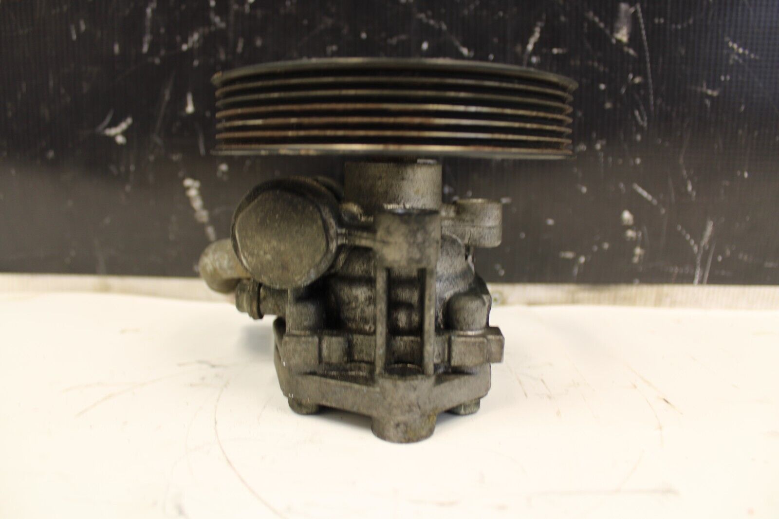 03-06 Infiniti G35 Coupe Power Steering Pump With Pulley OEM