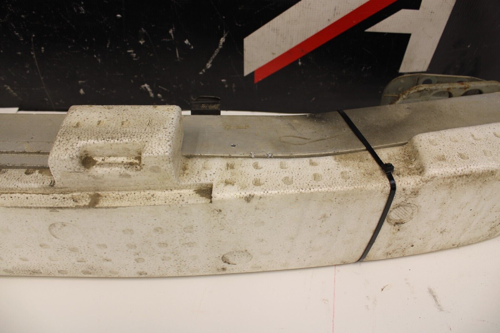 2004 Nissan 350Z Coupe Rear Crash Reinforcement Bar OEM Z33