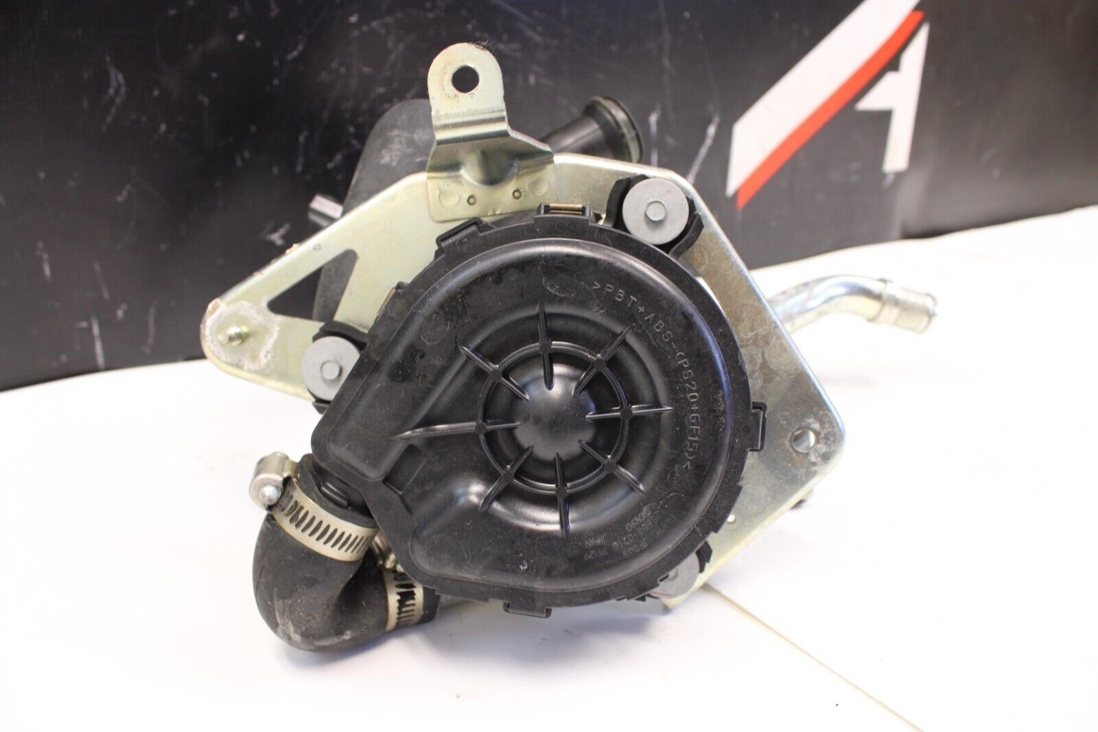 09-15 Nissan GTR R35 VR38 AWD Secondary Air Injection Smog Pump 14810JF03B OEM