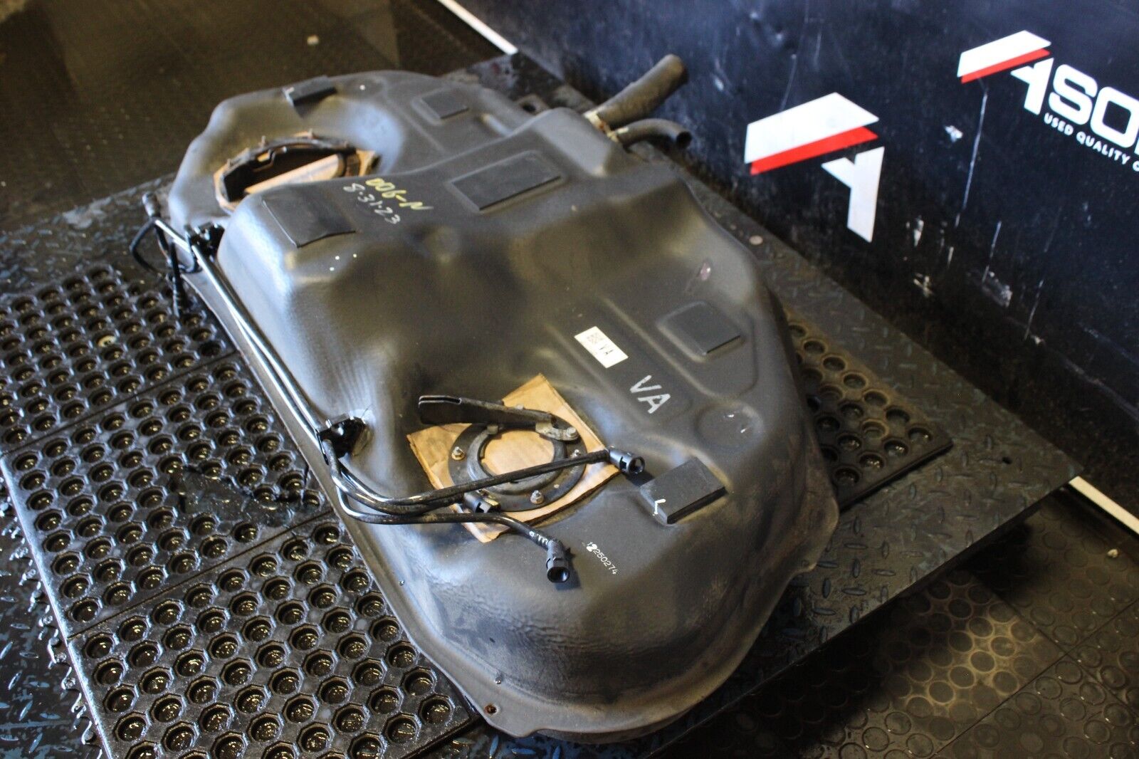 2015-2021 SUBARU WRX STI STOCK FUEL GAS TANK ASSEMBLY