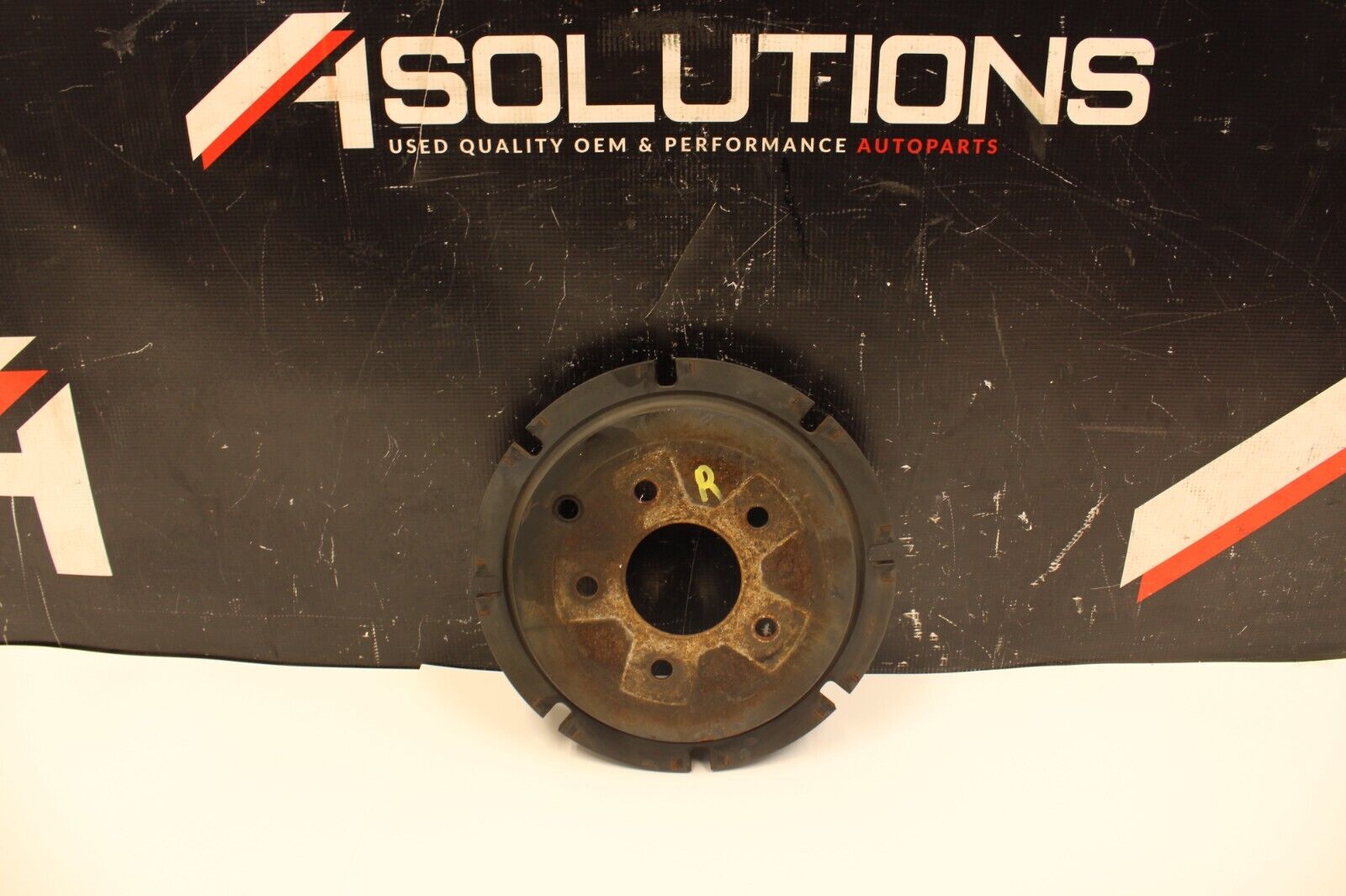 2010 NISSAN GT-R R35 PREMIUM VR38 3.8L OEM REAR BRAKE ROTOR TOP HAT