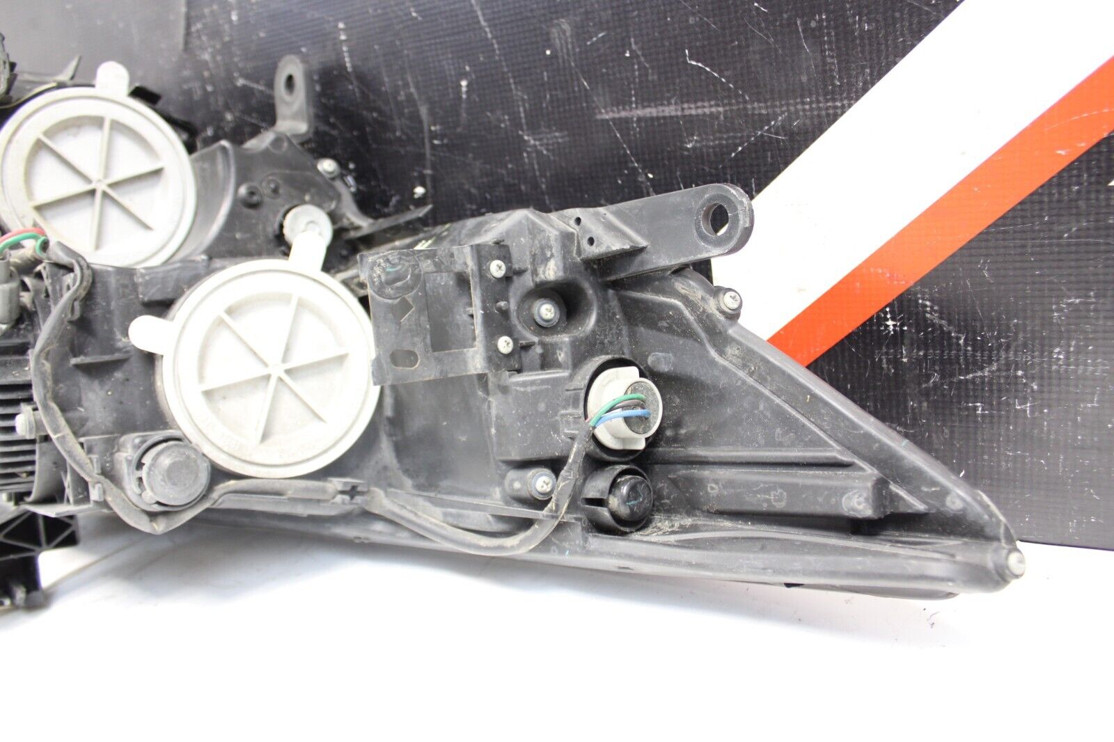 2014 Nissan GTR R35 Headlights Pair Set OEM