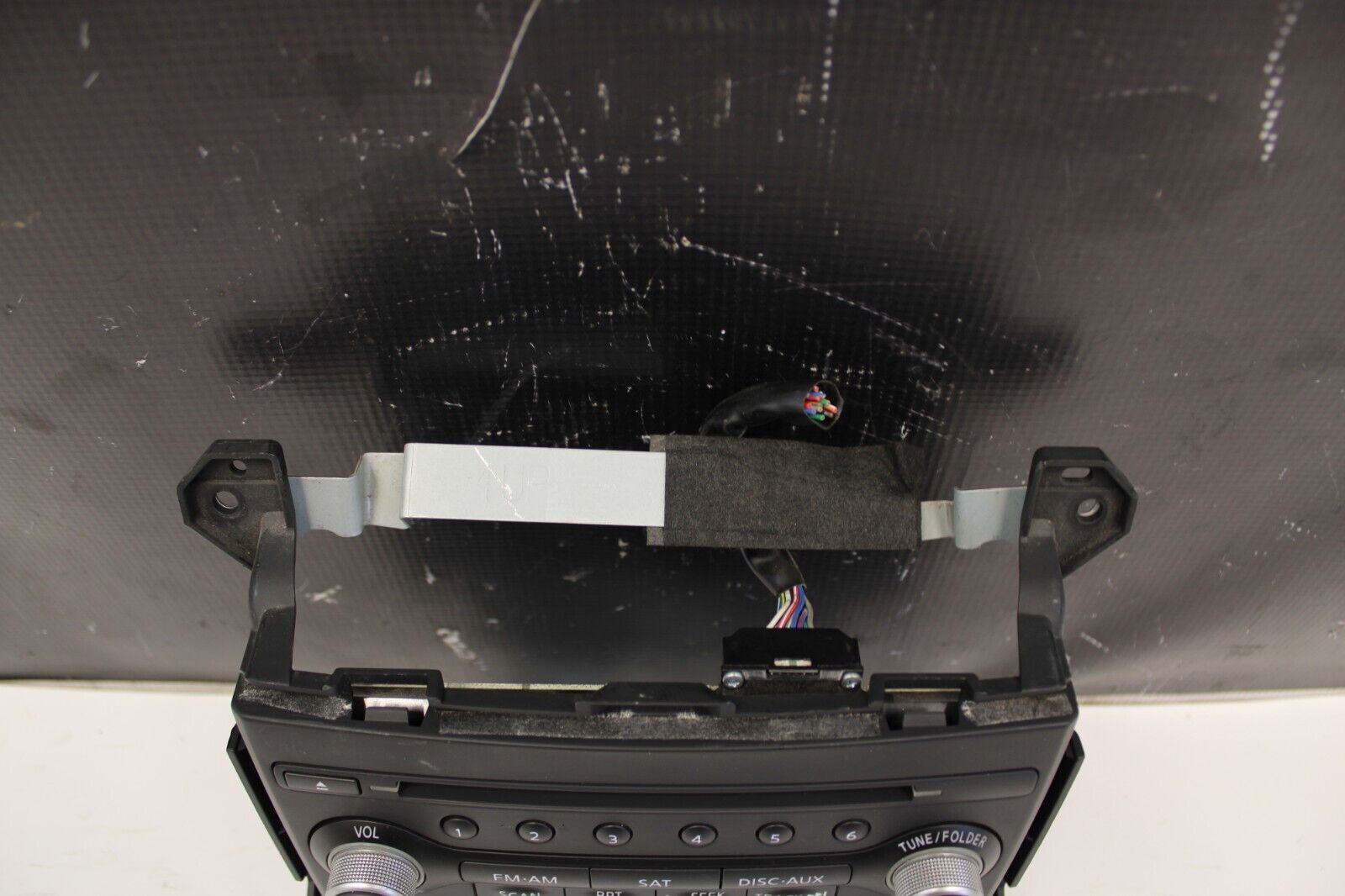 2014 370Z XM Radio AUX MP3 6 Disc CD Changer Player Trim Panel OEM