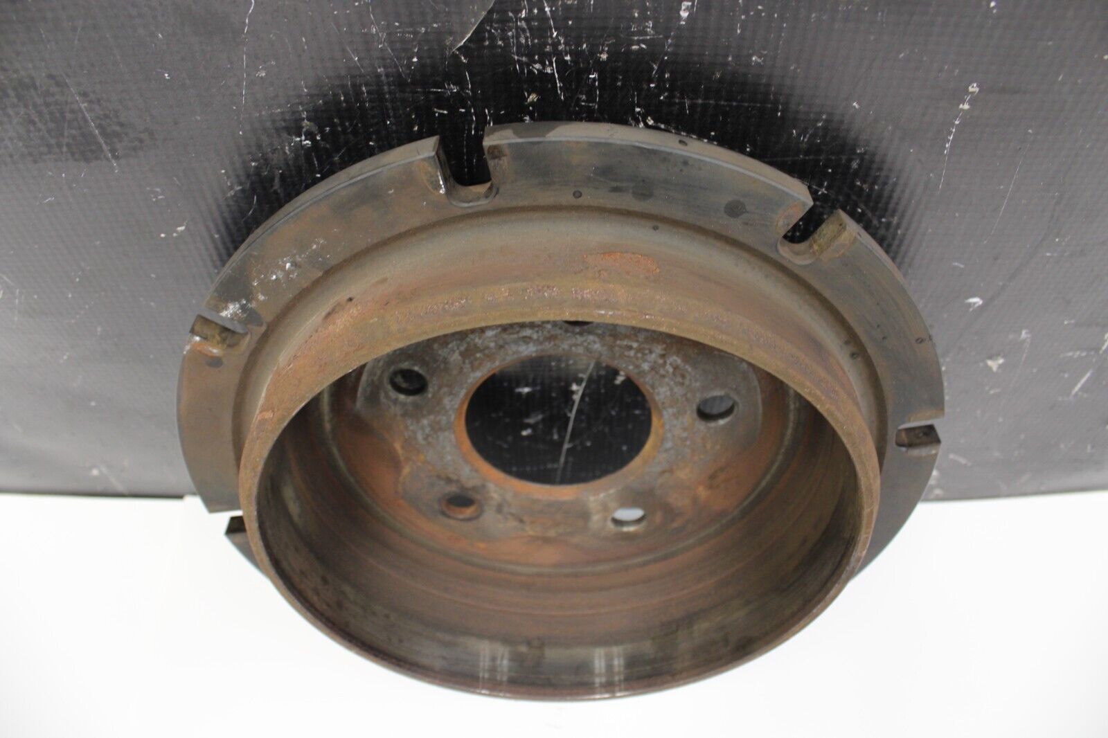 2010 NISSAN GT-R R35 PREMIUM VR38 3.8L OEM REAR BRAKE ROTOR TOP HAT