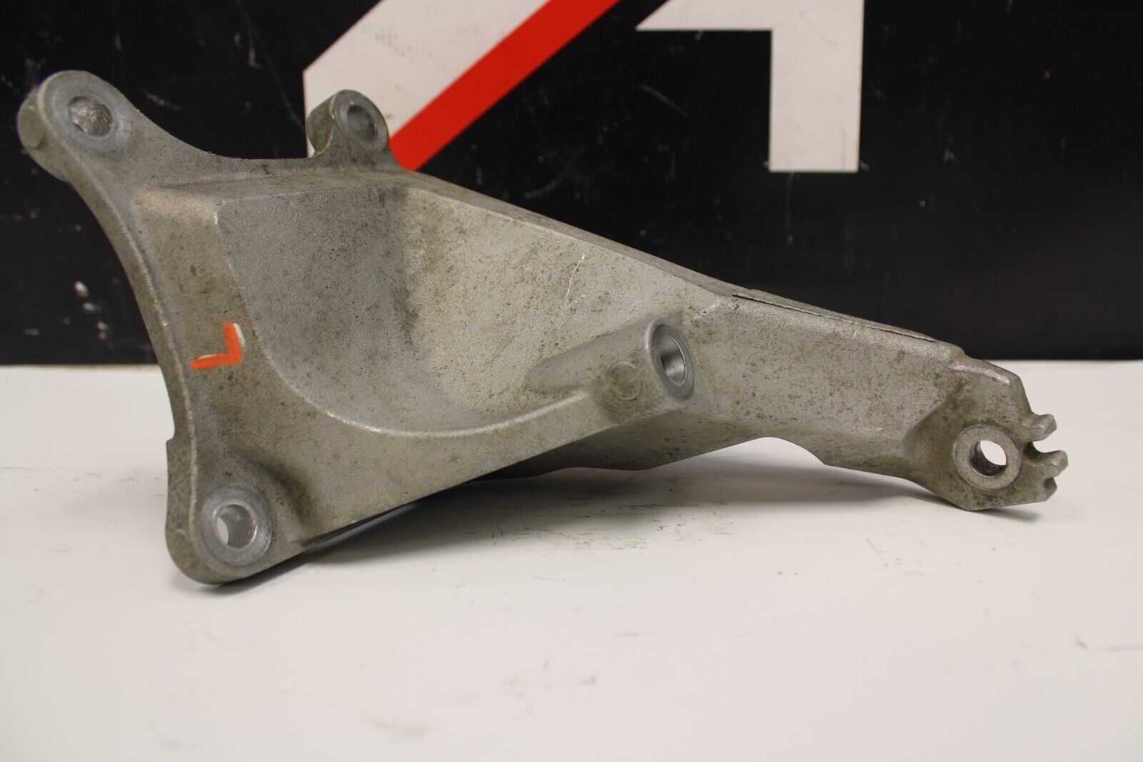 09-15 NISSAN GT-R GTR R35 VR38 ENGINE MOTOR MOUNT BRACKET Driver Left