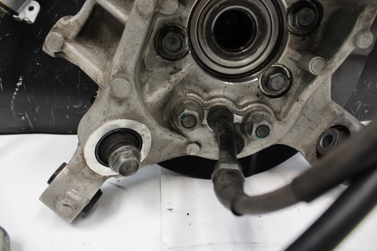 2014 Nissan R35 GT-R GTR Right Passenger Rear Knuckle OEM