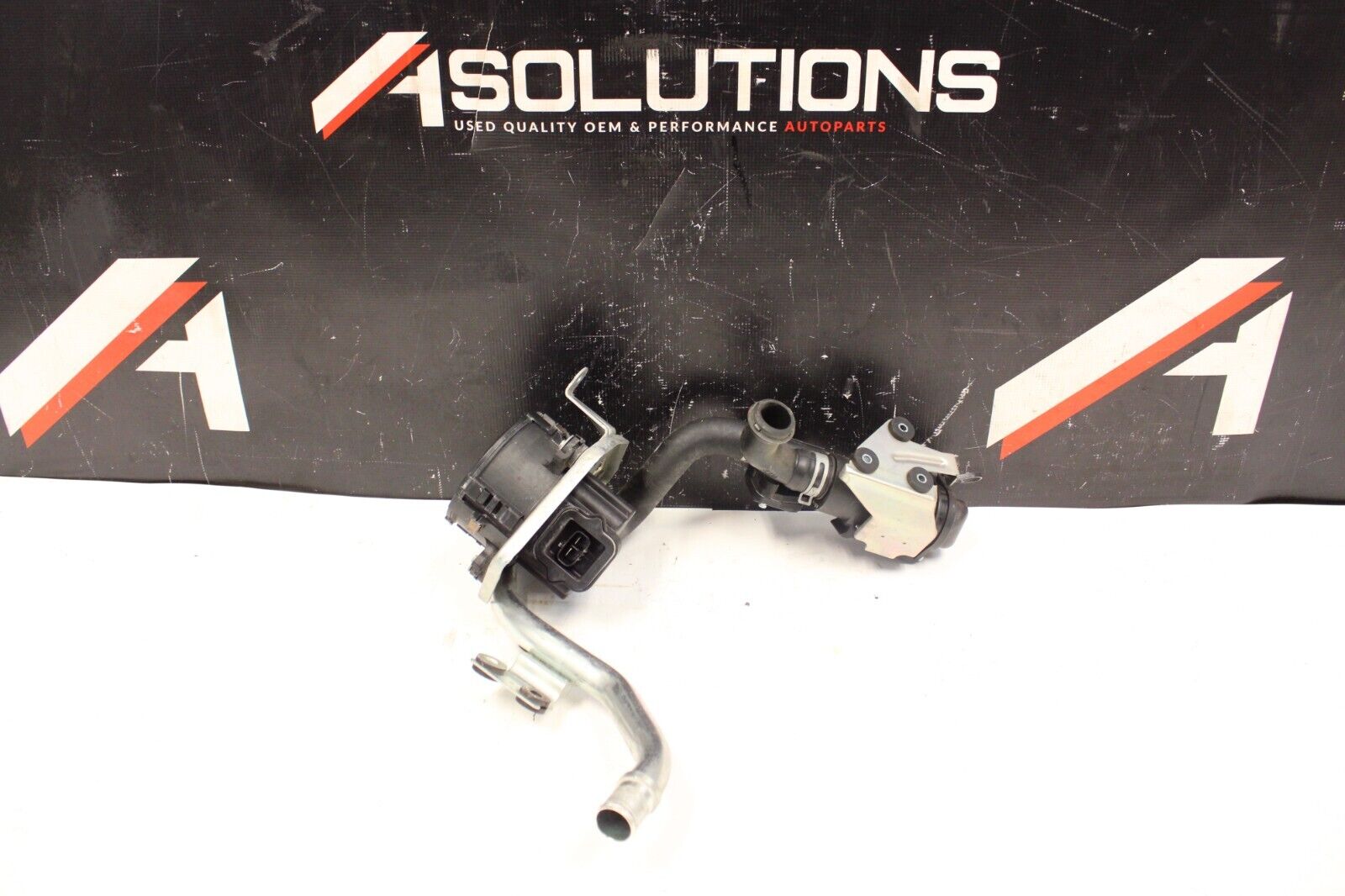 09-15 Nissan GTR R35 VR38 AWD Secondary Air Injection Smog Pump 14810JF03B OEM