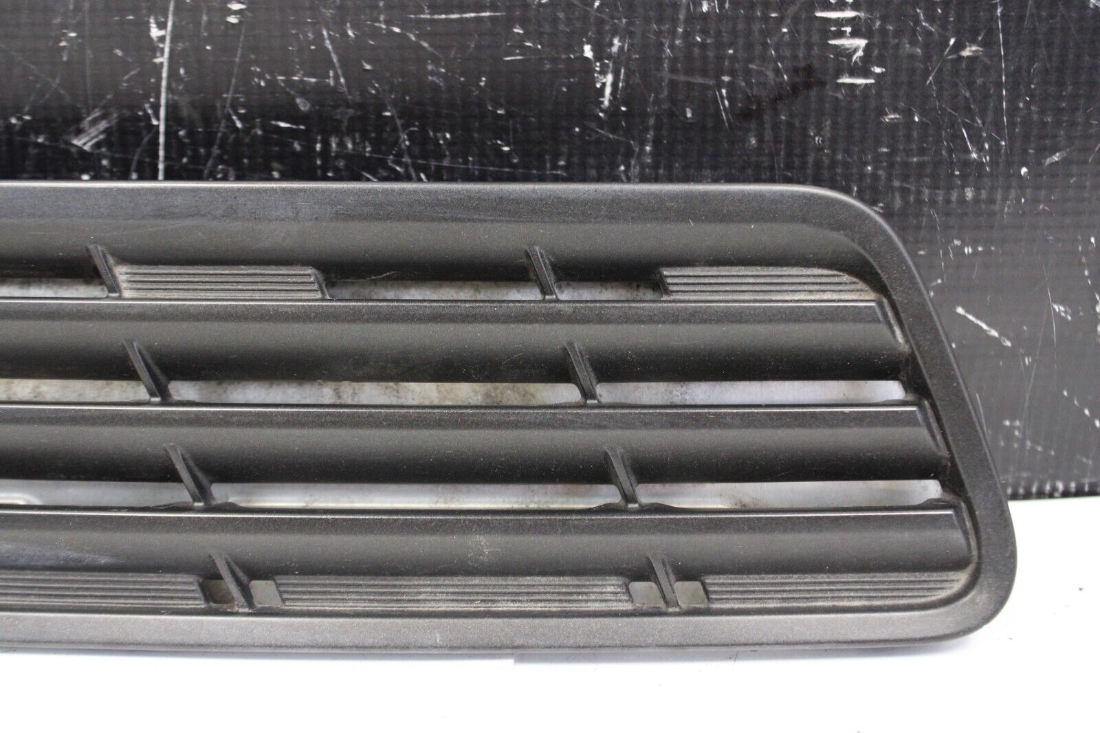 08-15 MITSUBISHI EVO X RALLIART OEM HOOD VENT